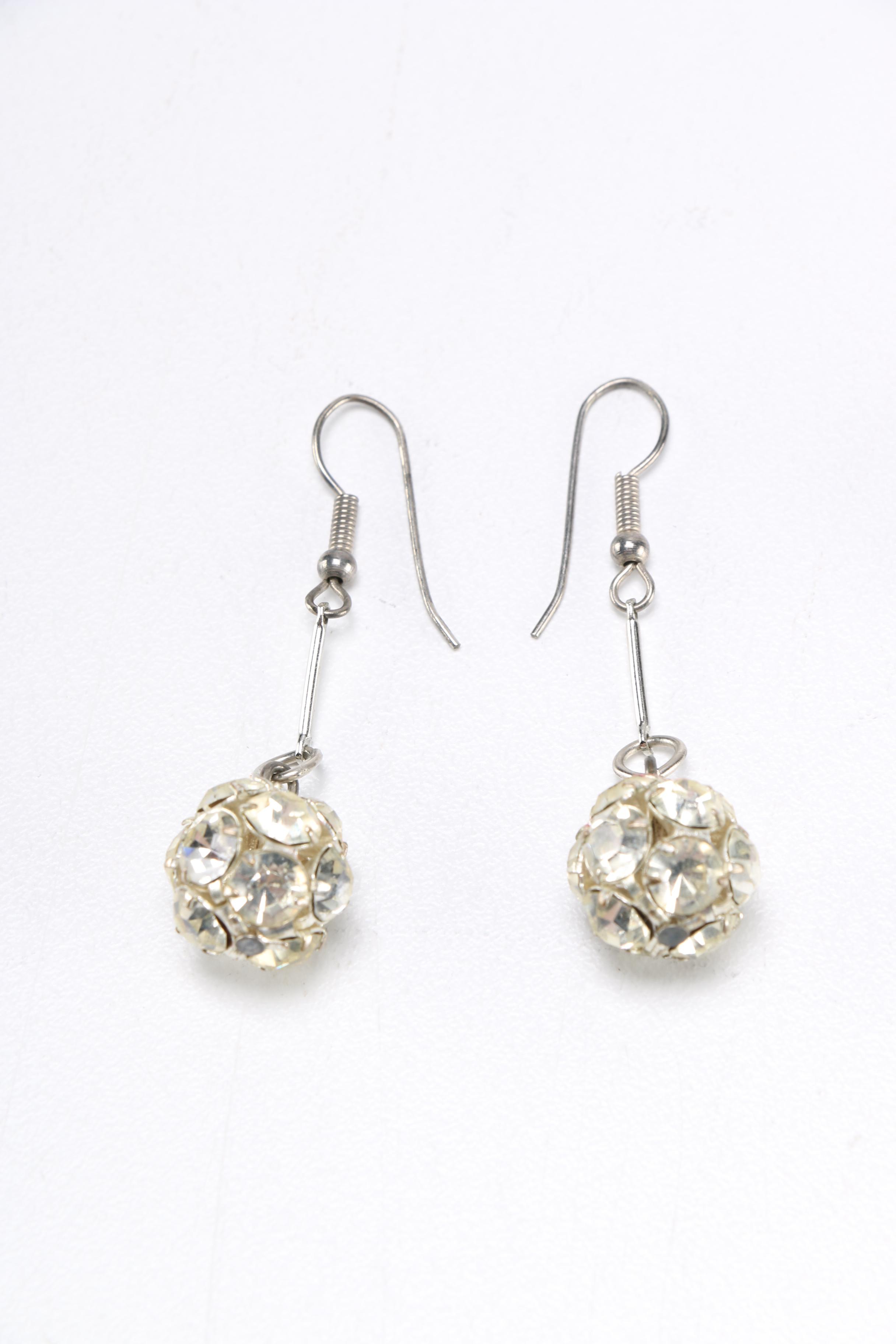 Collection of Art Deco-Style Costume Jewelry With Gemstones