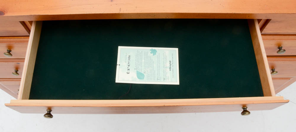 Broyhill Pine Dresser