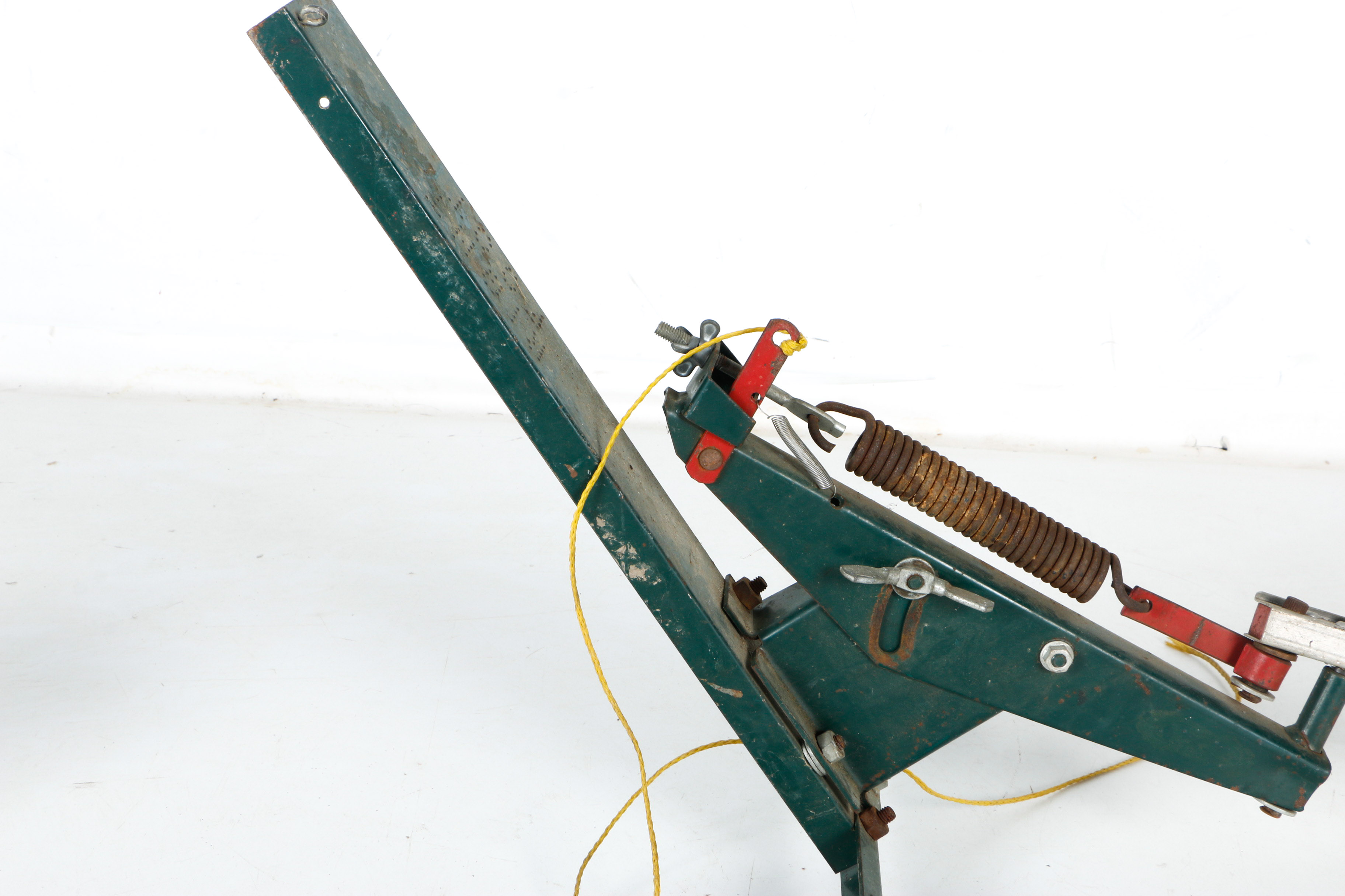 Skeet Shooter with Discs and Bird Launcher