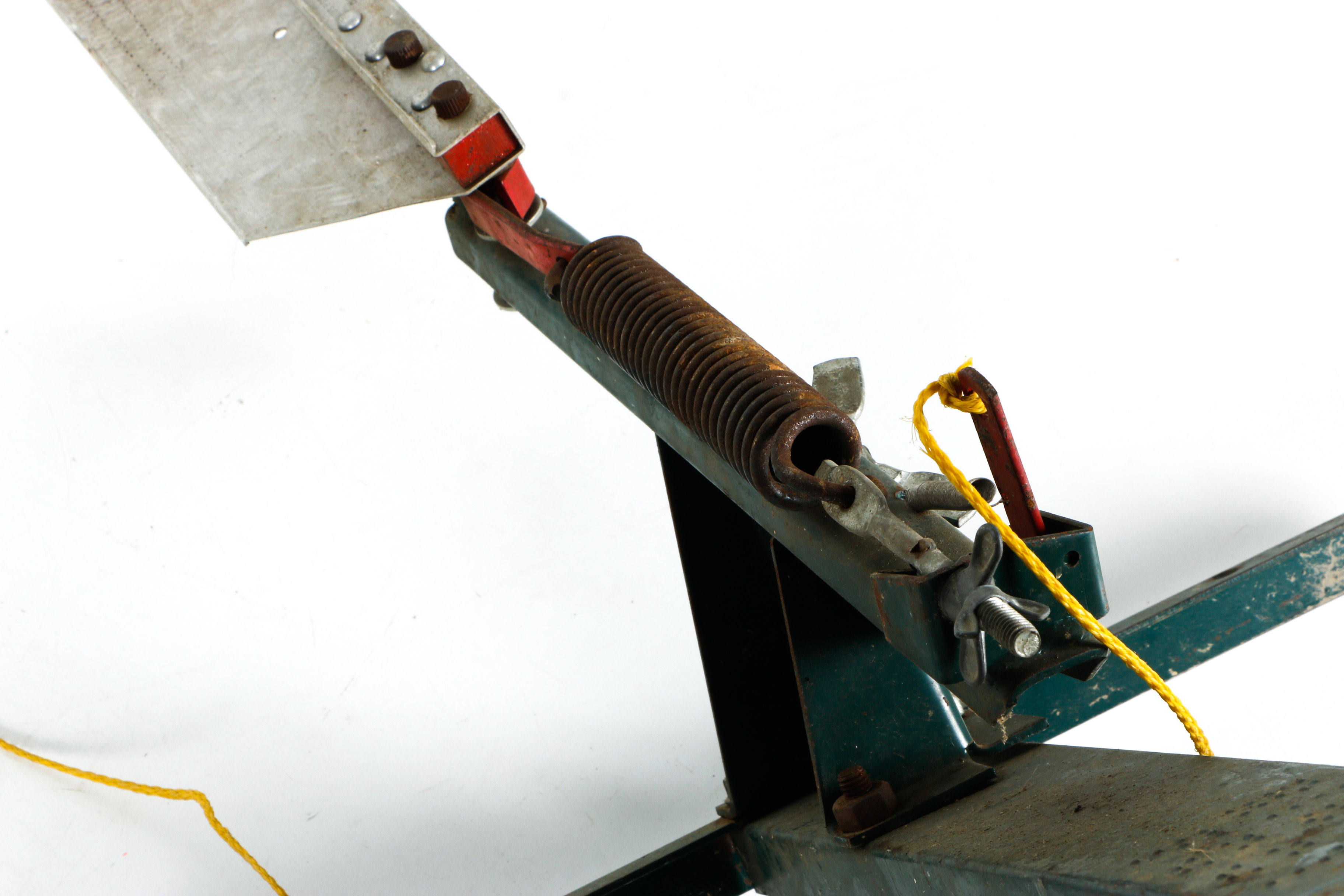 Skeet Shooter with Discs and Bird Launcher