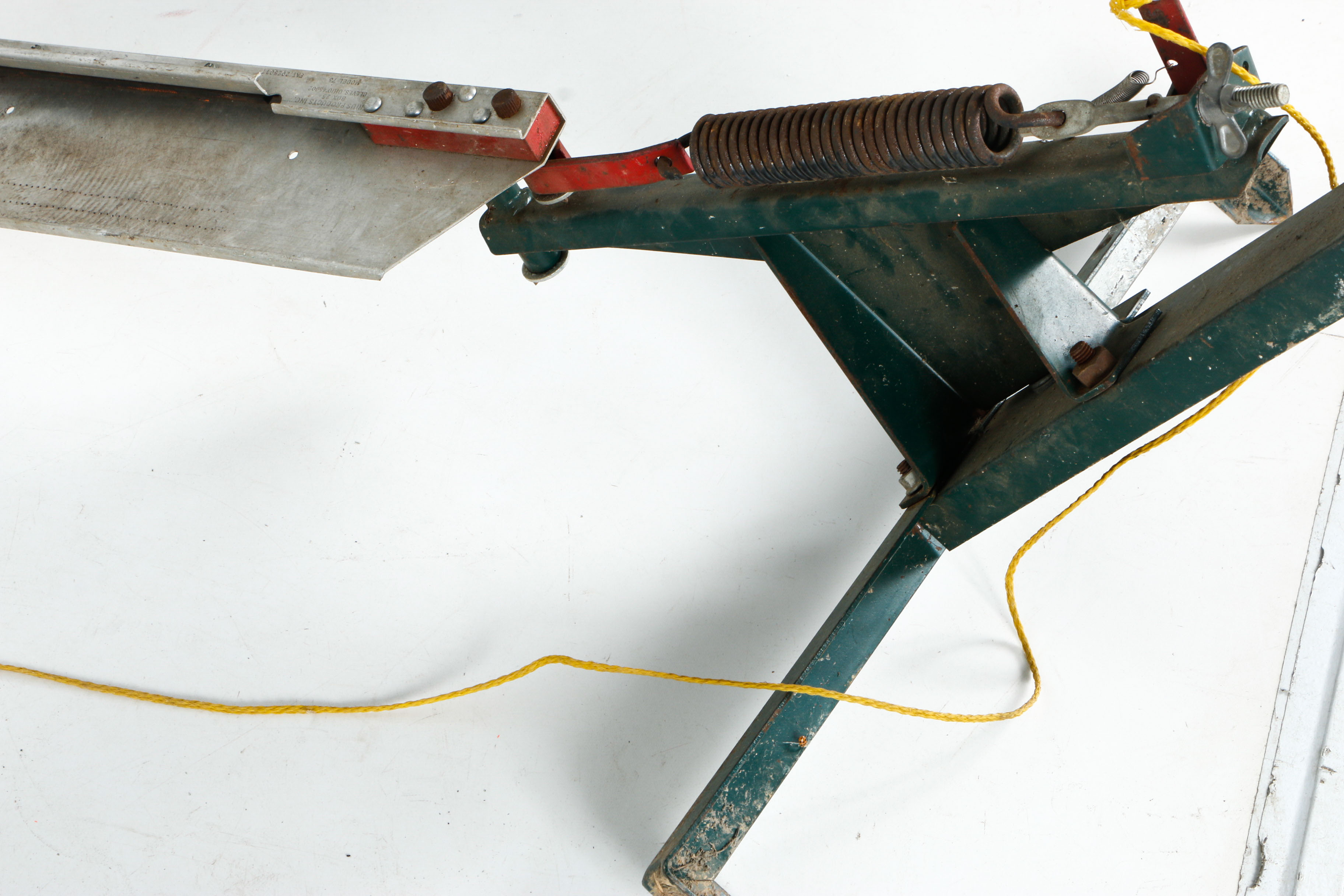 Skeet Shooter with Discs and Bird Launcher