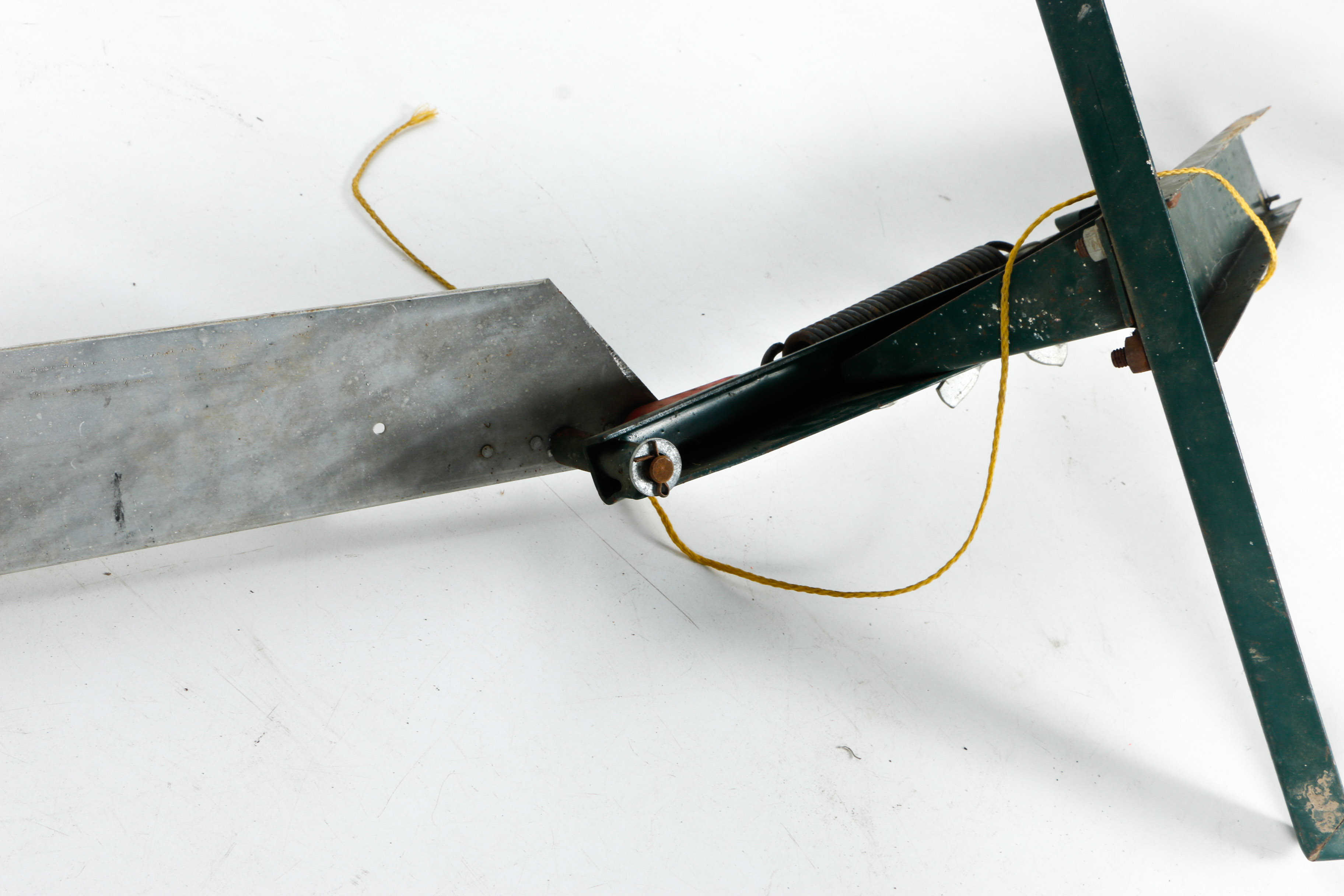 Skeet Shooter with Discs and Bird Launcher