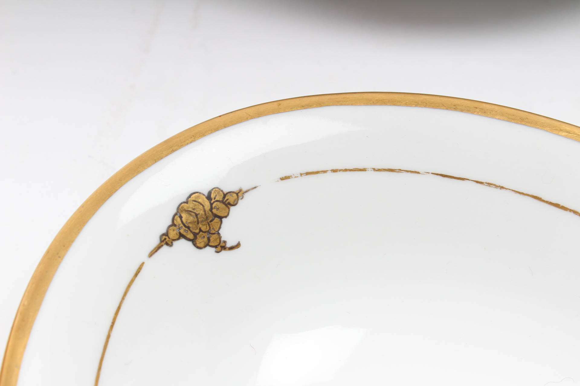 Hutschenreuther Gilt Trim China