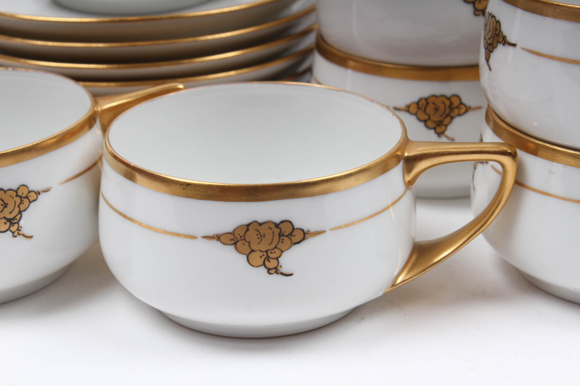 Hutschenreuther Gilt Trim China