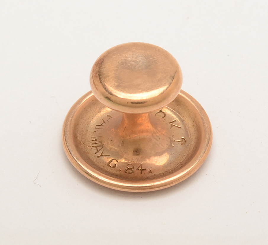 Vintage Gold Tone Collar Buttons