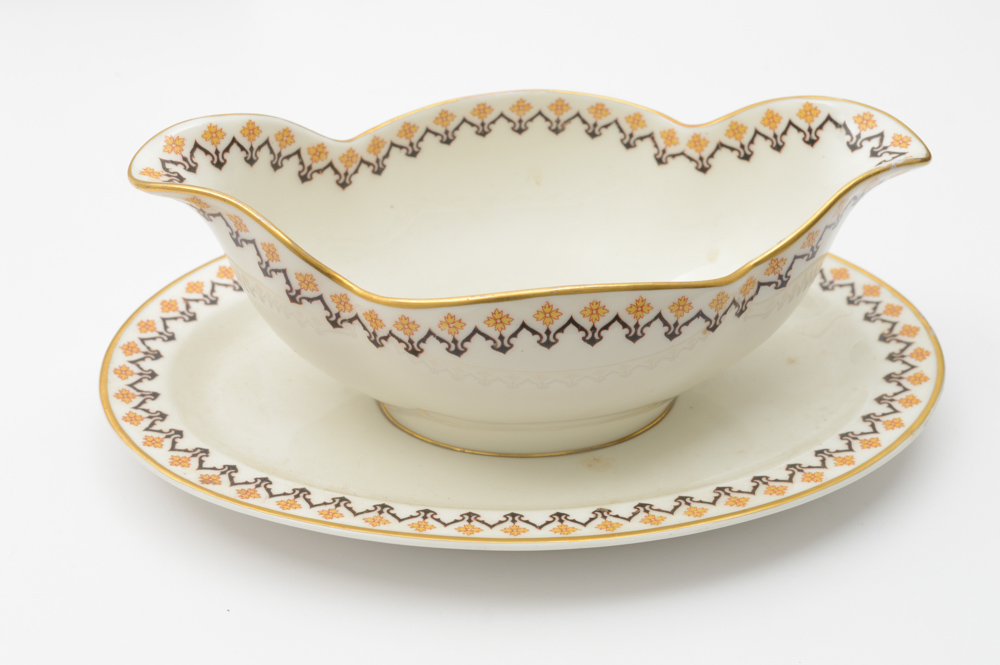 Porcelain and Ceramic Grouping Featuring Haviland Limoge