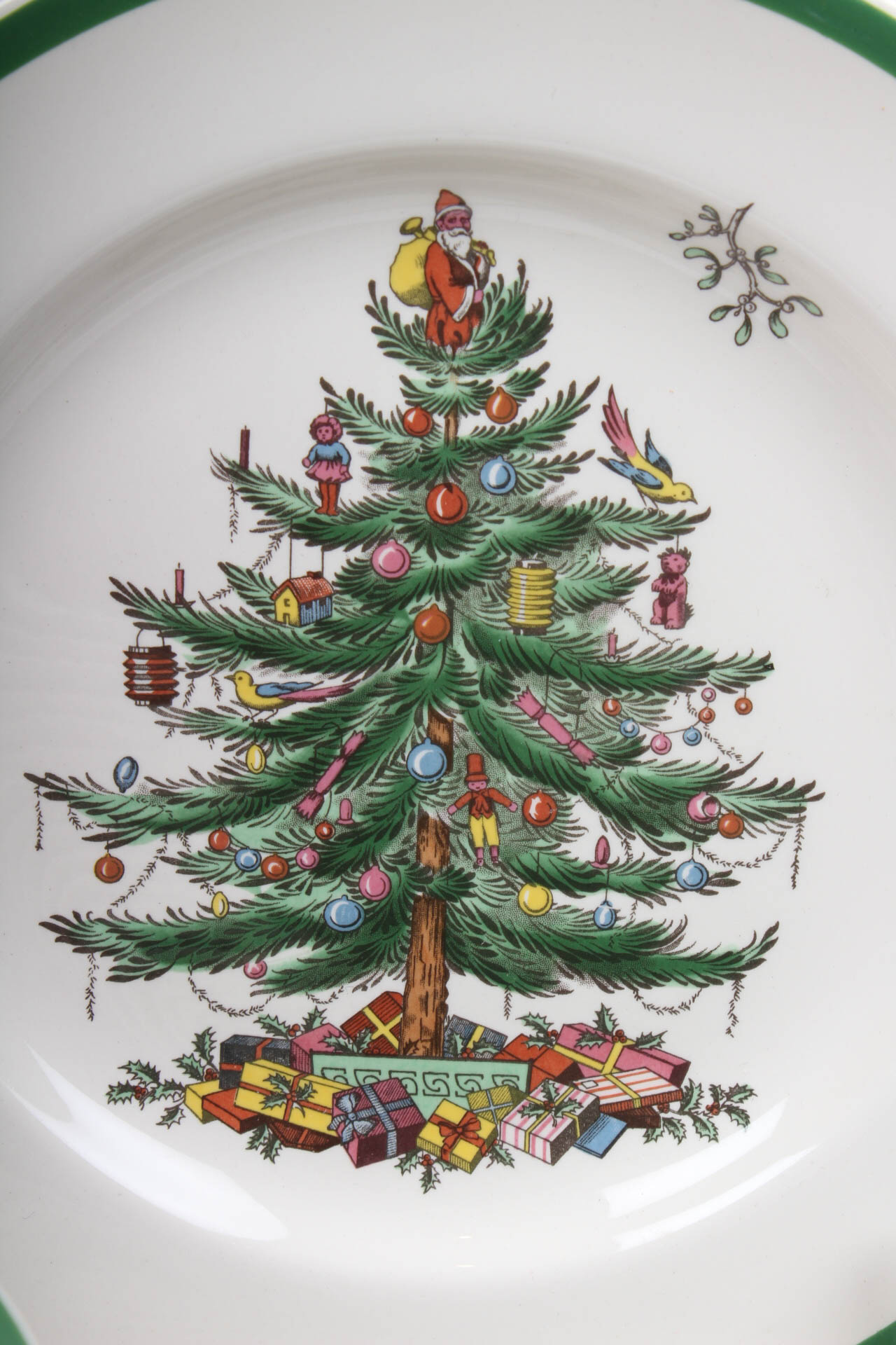 Six Five-Piece Place Settings of Spode "Christmas Tree"