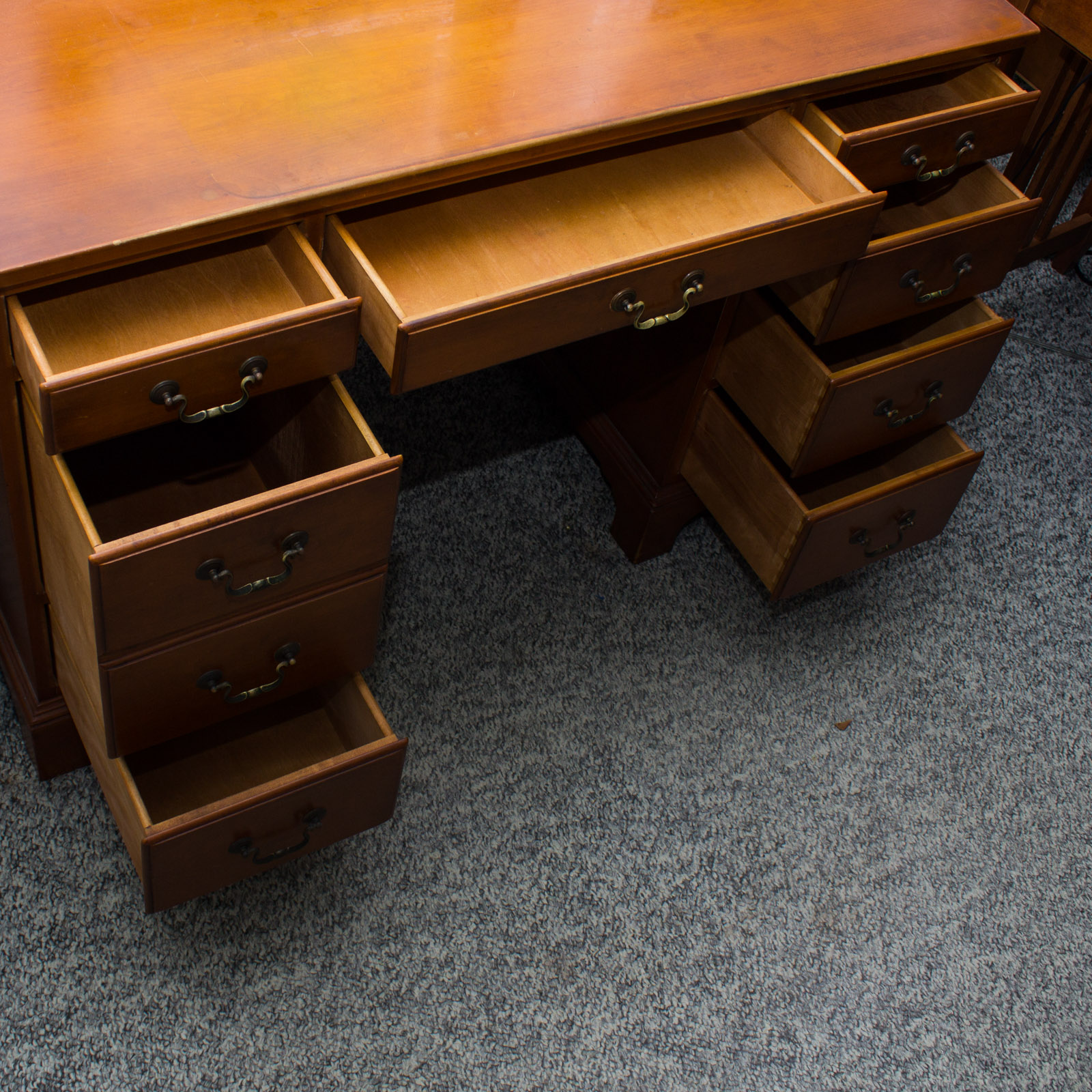 Whitney Oak Pedestal Desk With Swivel Chair