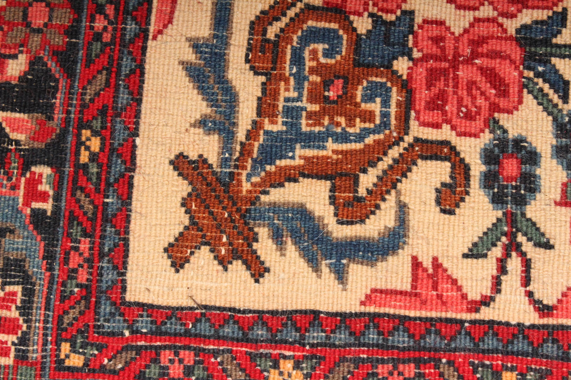 Hand Knotted Persian Bidjar Accent Rug