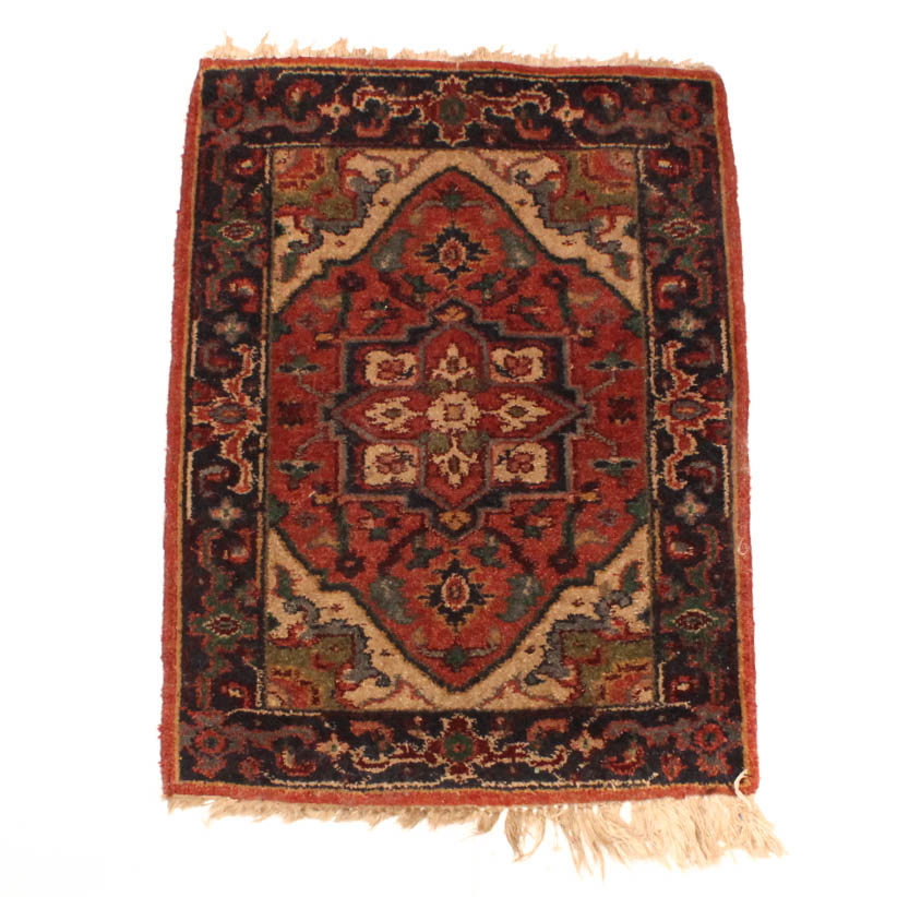 Hand Knotted Persian Heriz Wool Accent Rug