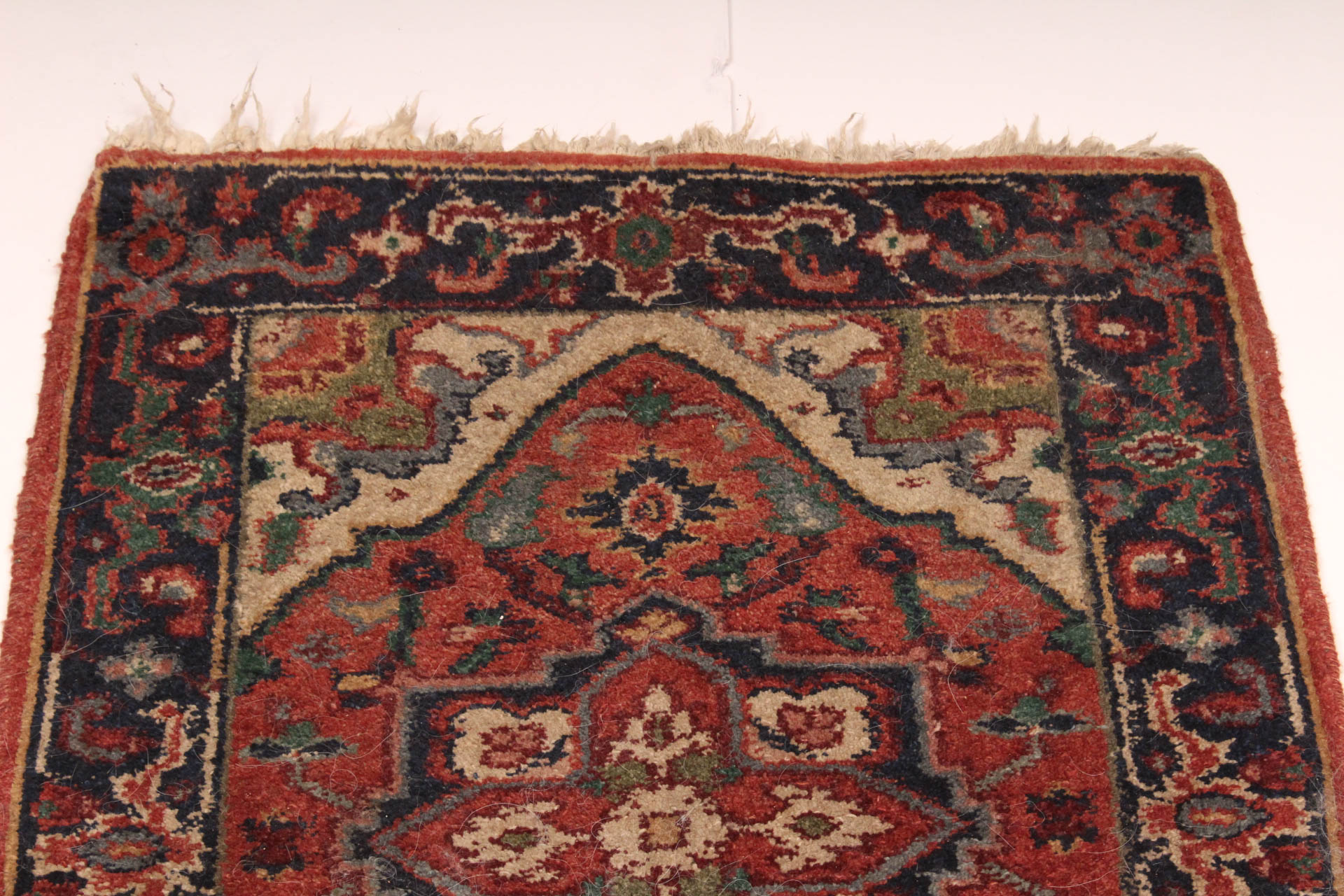 Hand Knotted Persian Heriz Wool Accent Rug