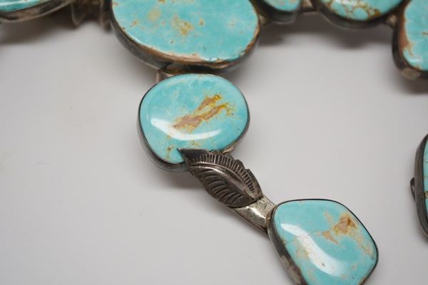 Native American Style 800 Silver Turquoise Naja Necklace
