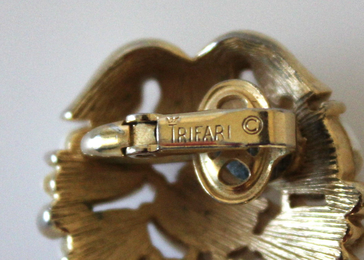 Vintage Clip Earrings Including Halbe