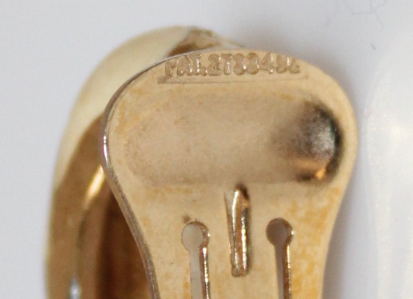 VIntage Gold Tone Earrings