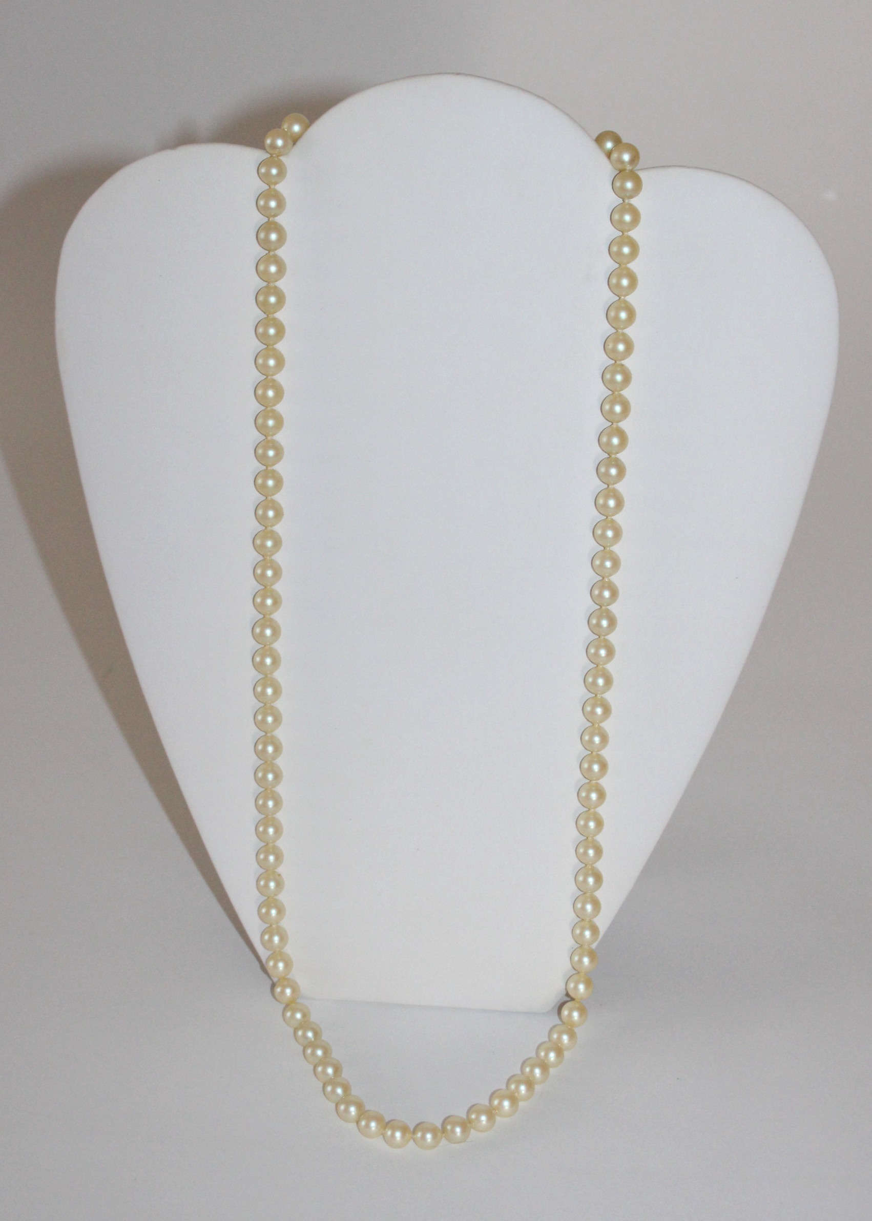 Faux Pearl Necklace Collection