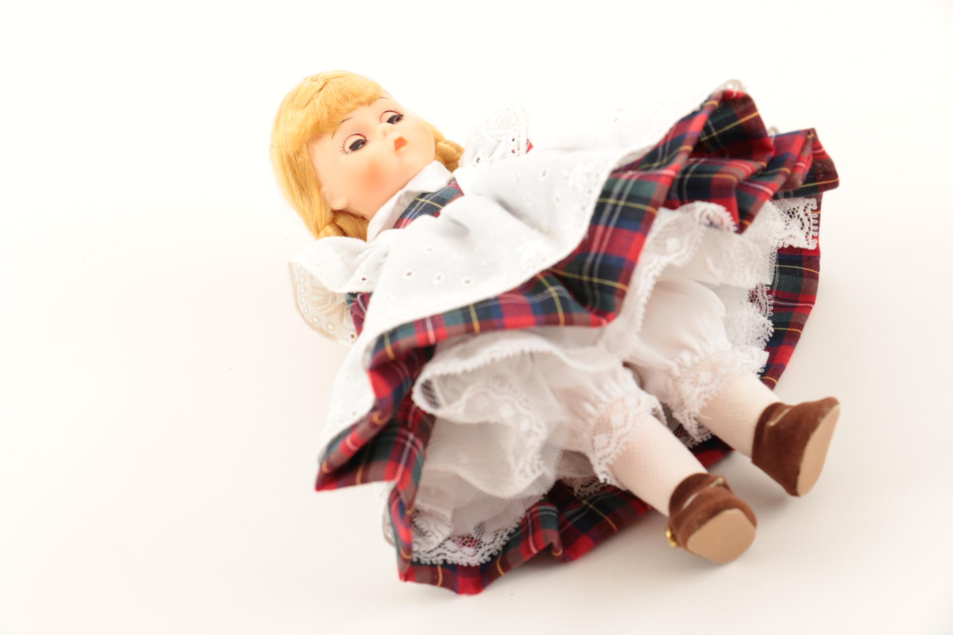 Madame Alexander McGuffey Ana Doll