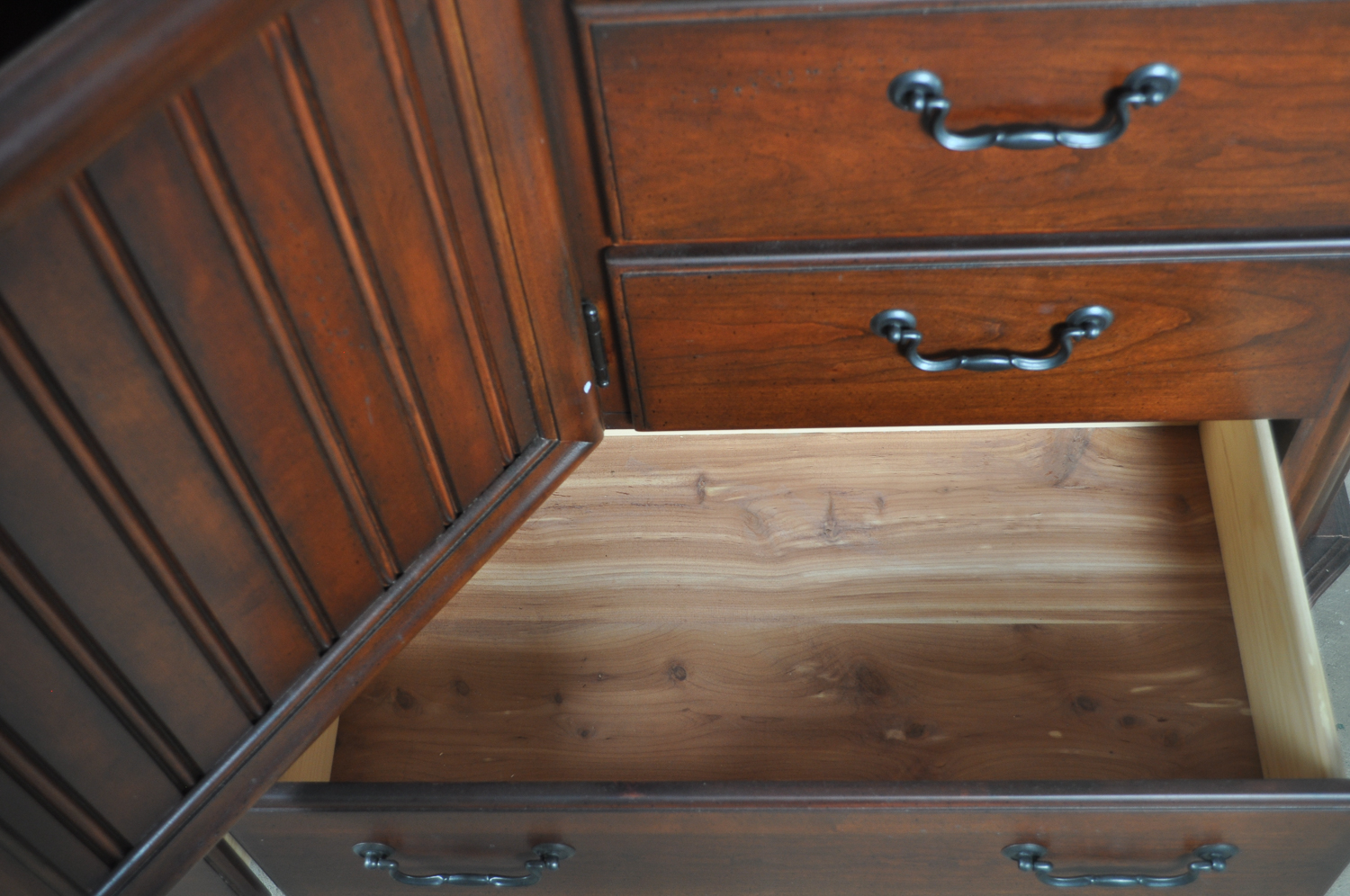 American Signature Dresser With Mirror