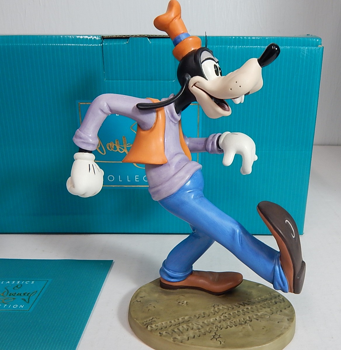 Walt Disney Classics Collection Goofy Figurine