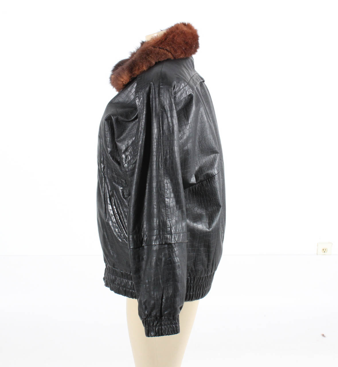 Vintage Leather Jacket With Fur Lining