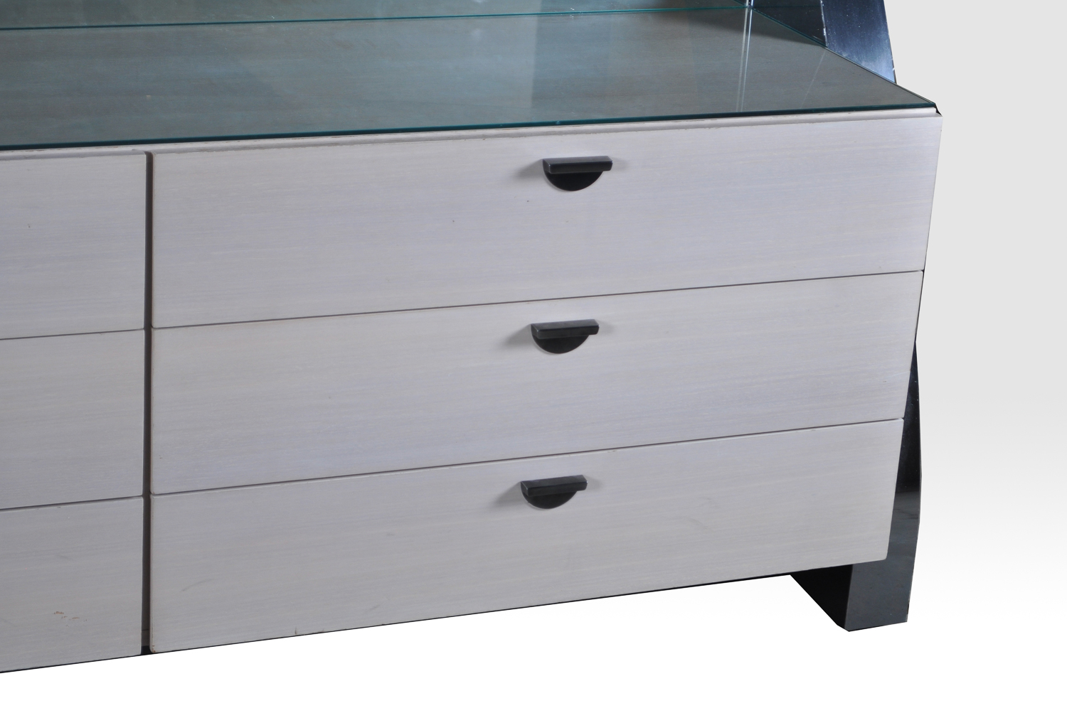 Modern ELLO Blonde Glass Top Dresser