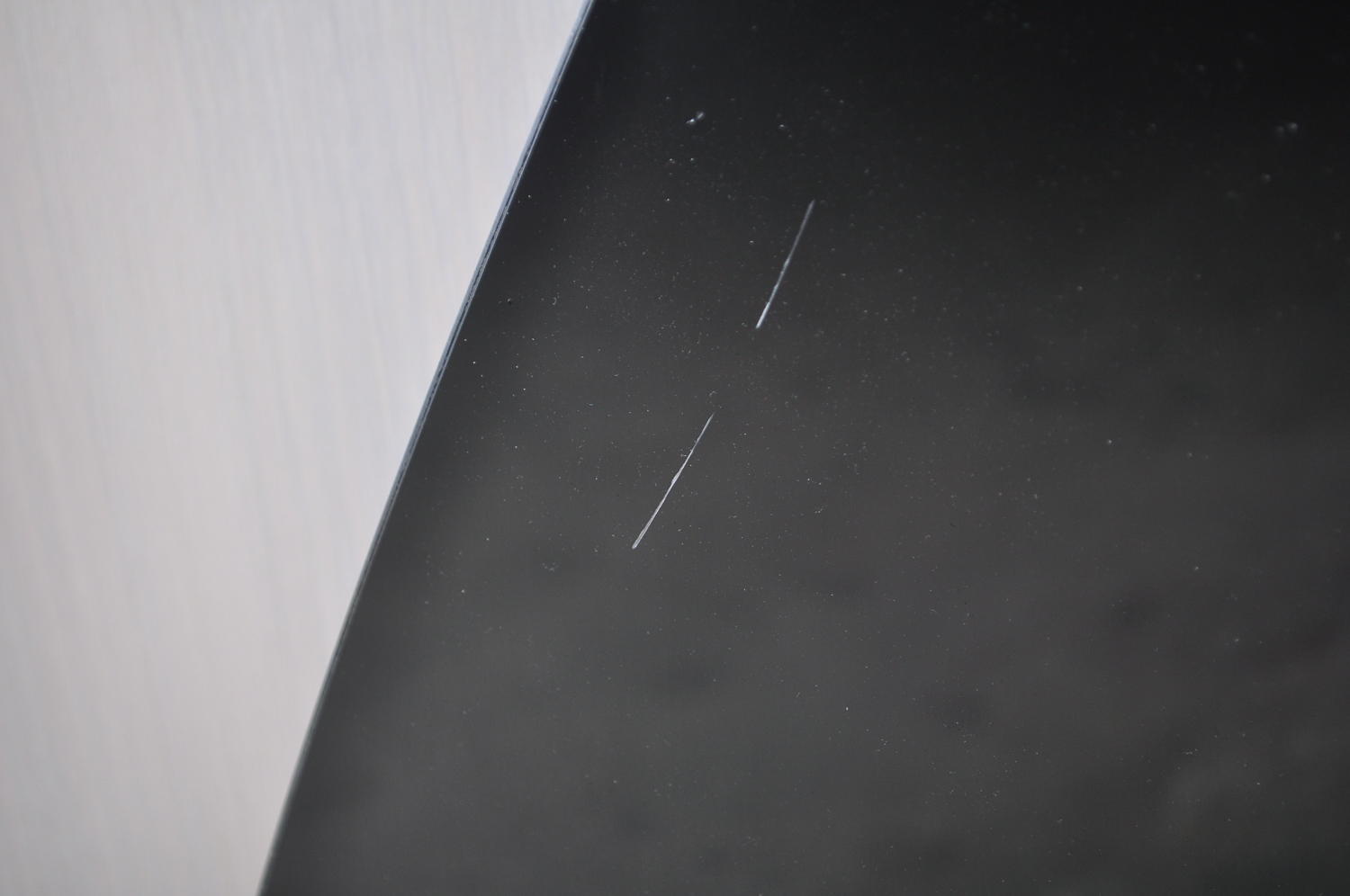 Modern ELLO Blonde Glass Top Dresser