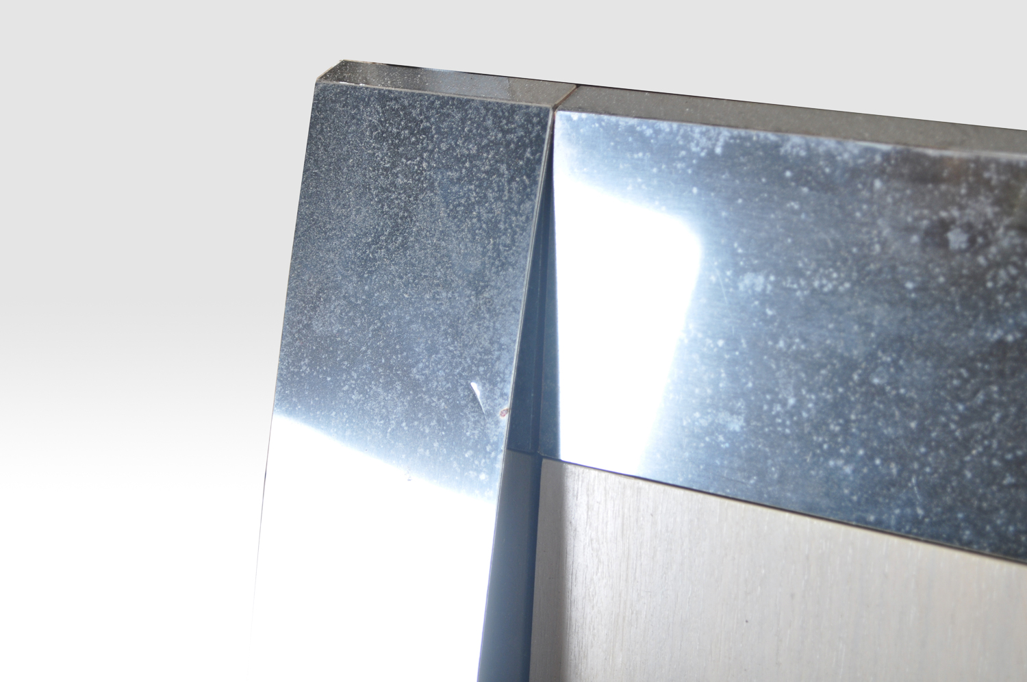 Ello Queen Size Contemporary Headboard