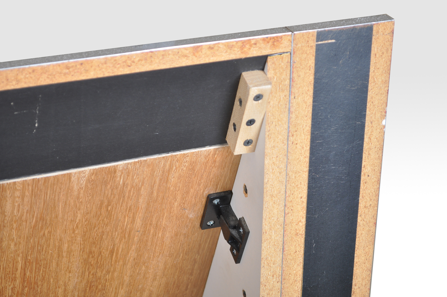 Ello Queen Size Contemporary Headboard