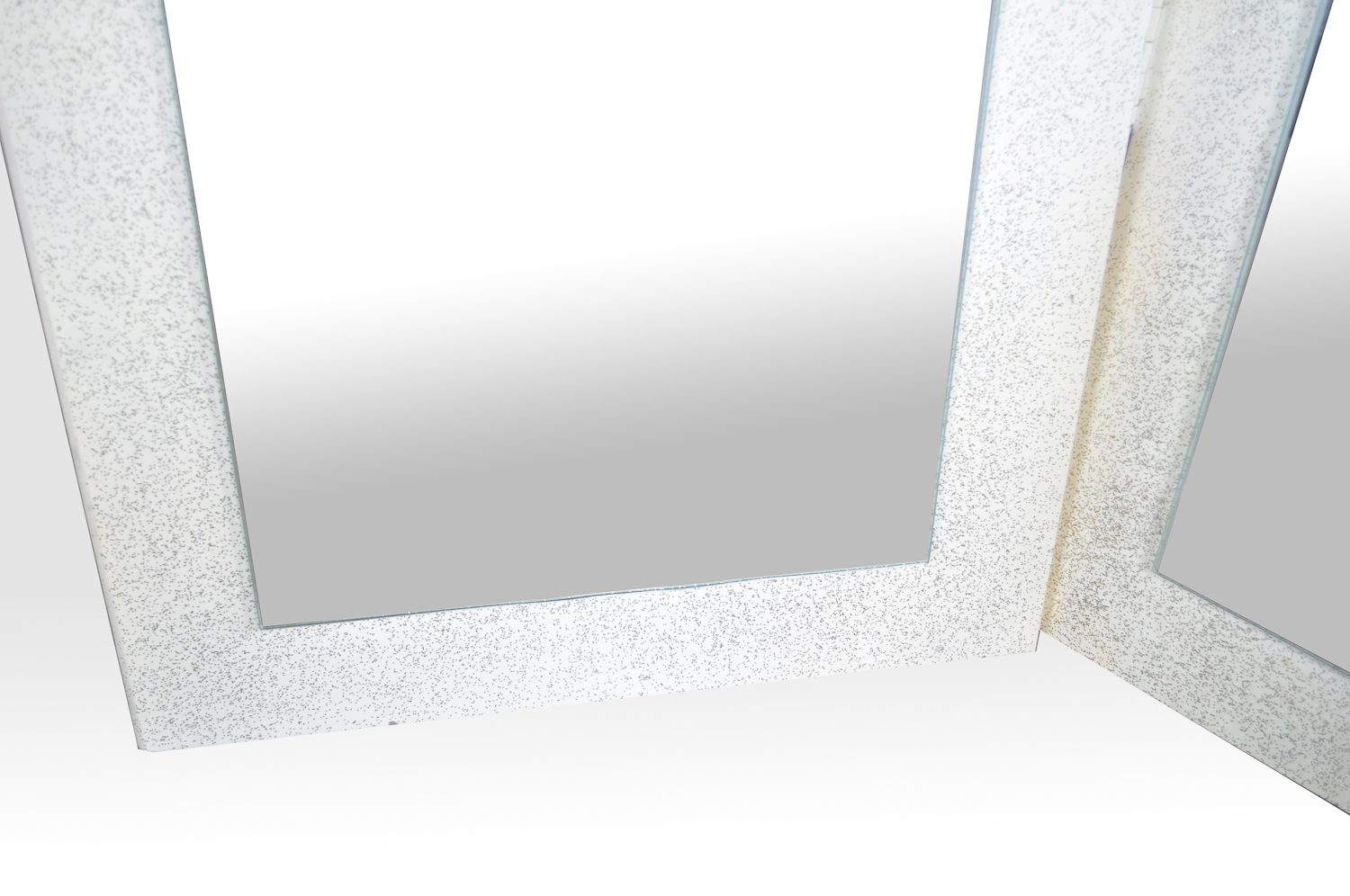 Tri-Fold Standing Full Length Mirror