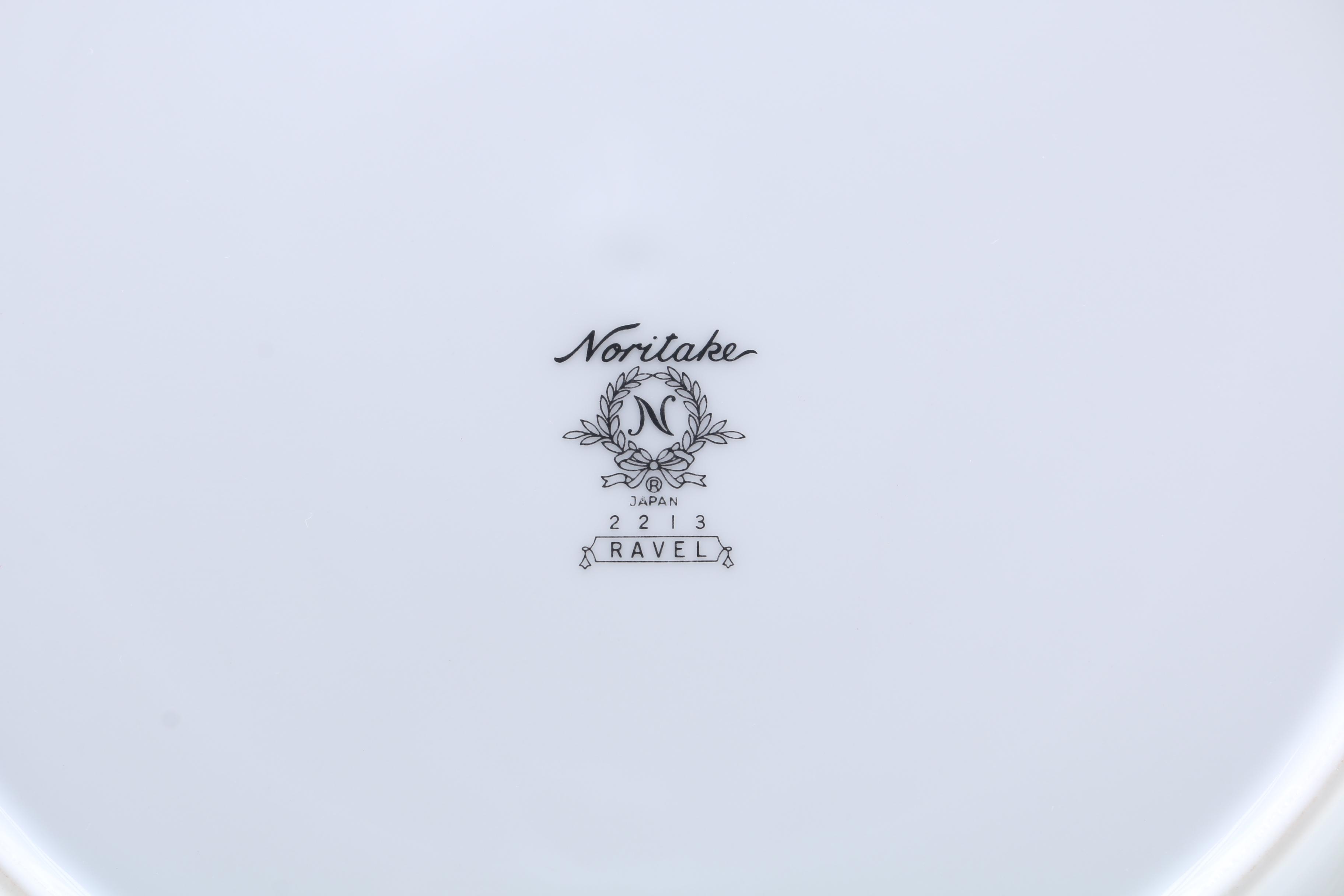 Noritake "Ravel" Five-Piece Dining Set