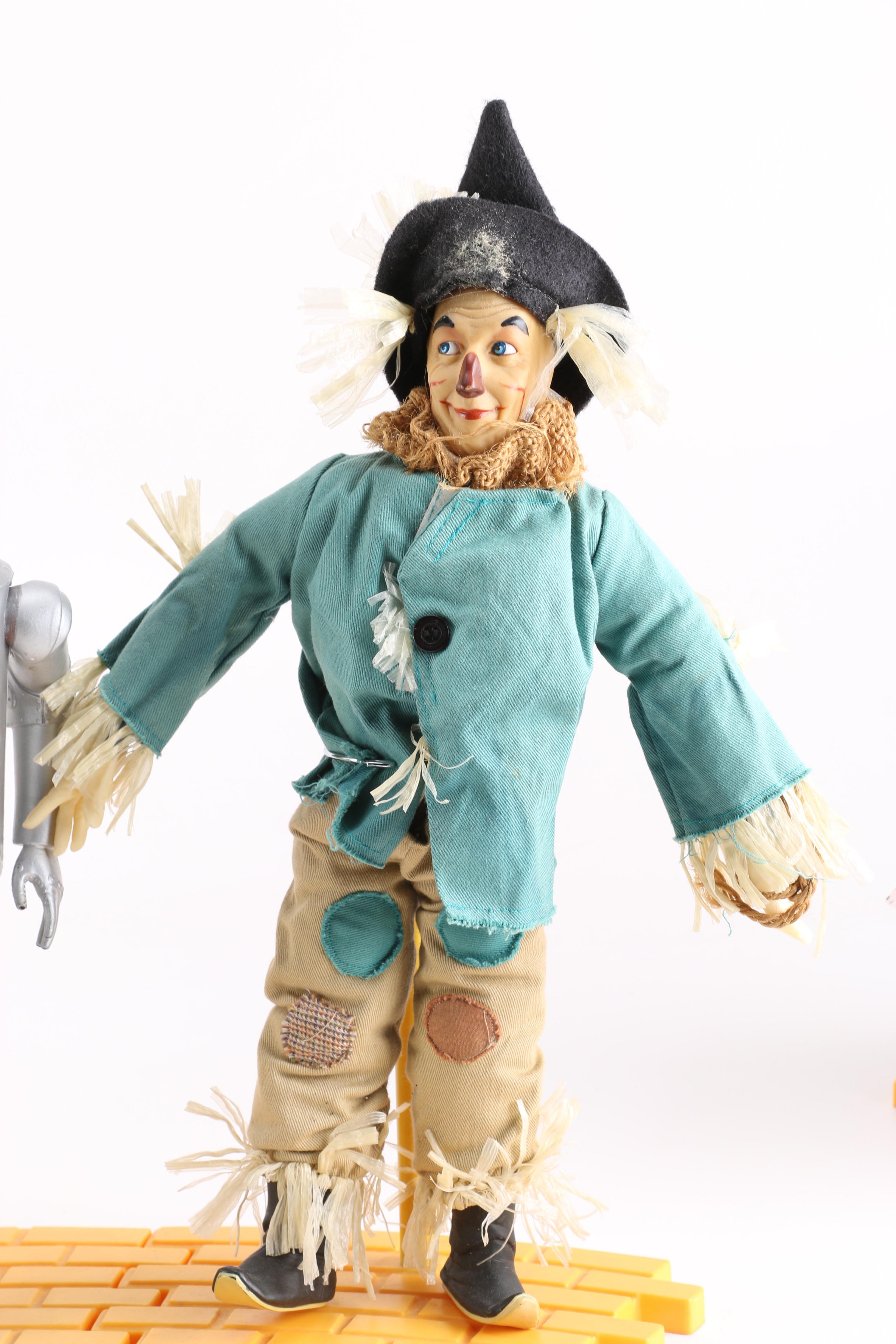 Wizard of Oz Dolls With Yellow Brick Road Display