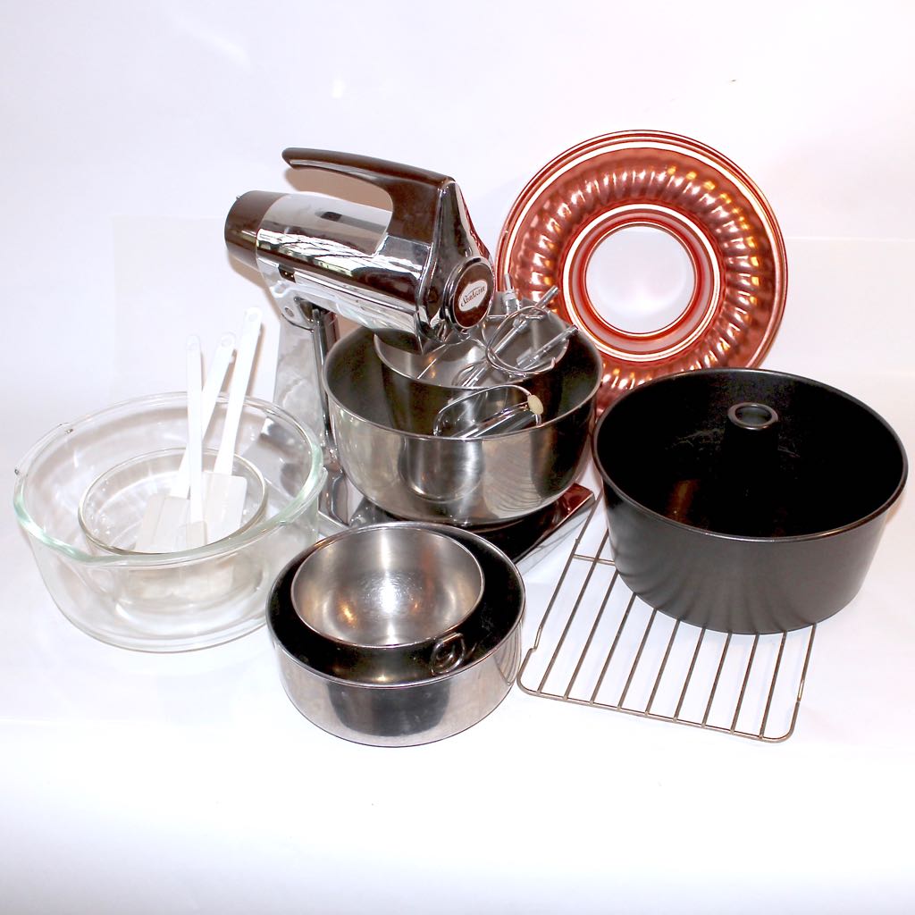 Vintage Sunbeam Stainless MixerMaster + Bakeware