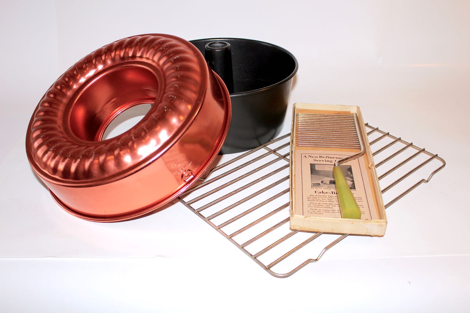 Vintage Sunbeam Stainless MixerMaster + Bakeware