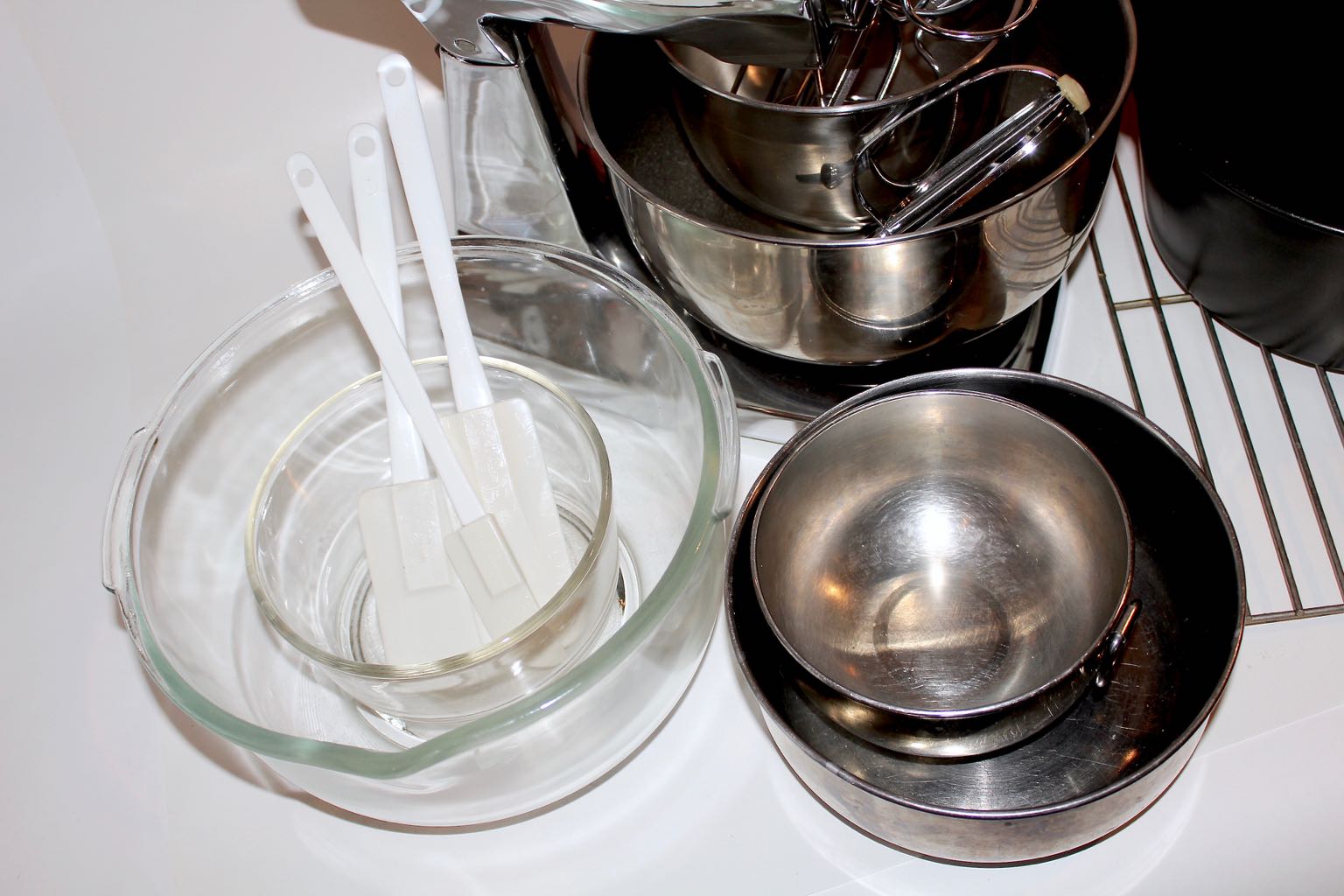 Vintage Sunbeam Stainless MixerMaster + Bakeware