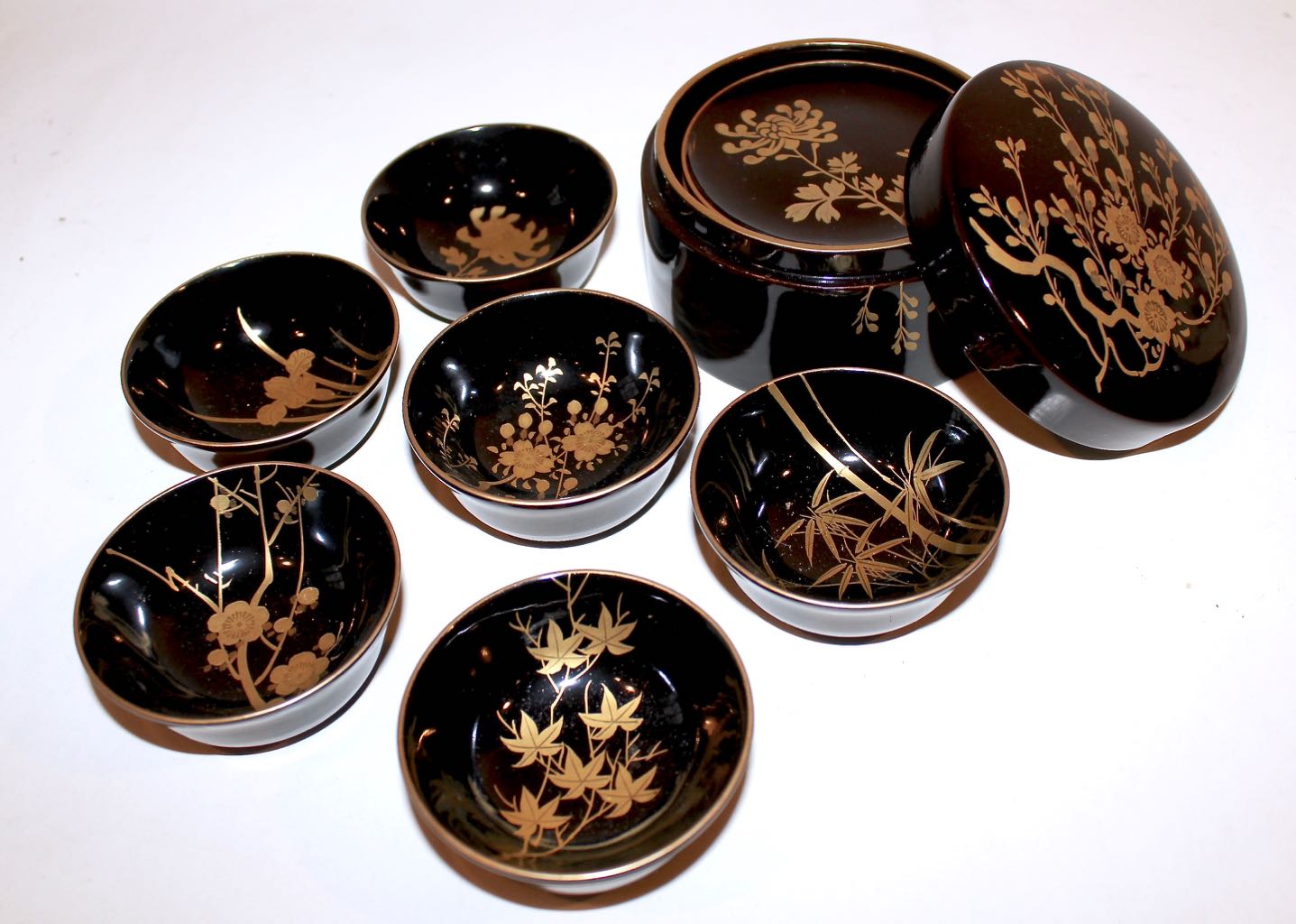 Asian Influenced Kitchenalia Featuring Royal Haeger