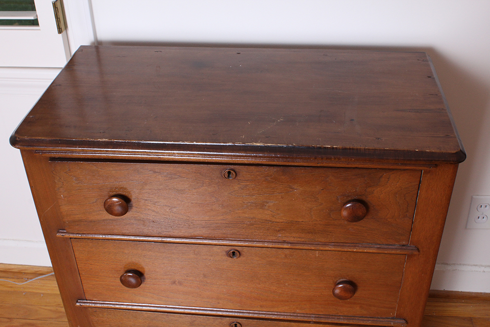 Antique Walnut Chest of Drawers