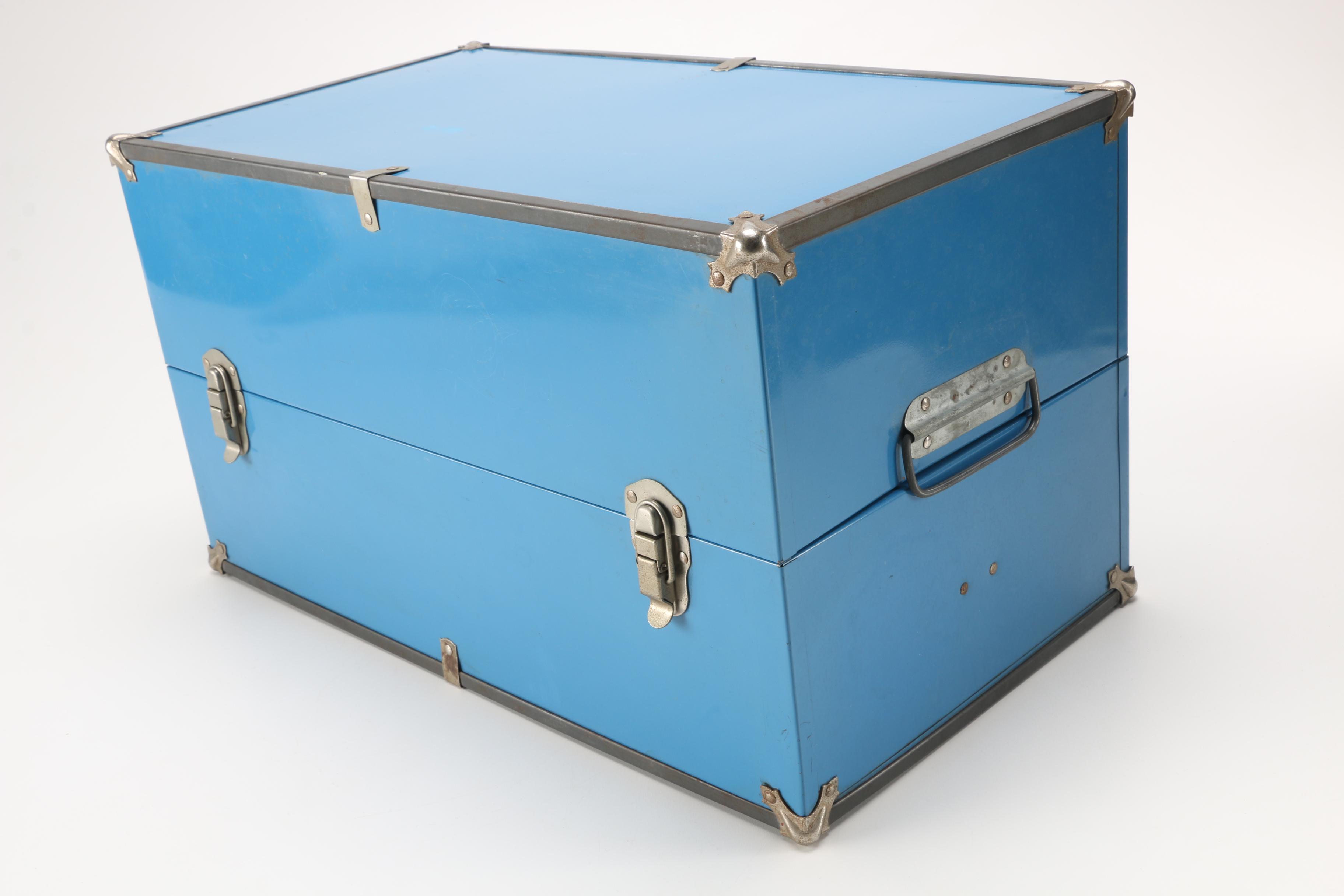 Vintage Horsman Cindy Doll and Wardrobe Case