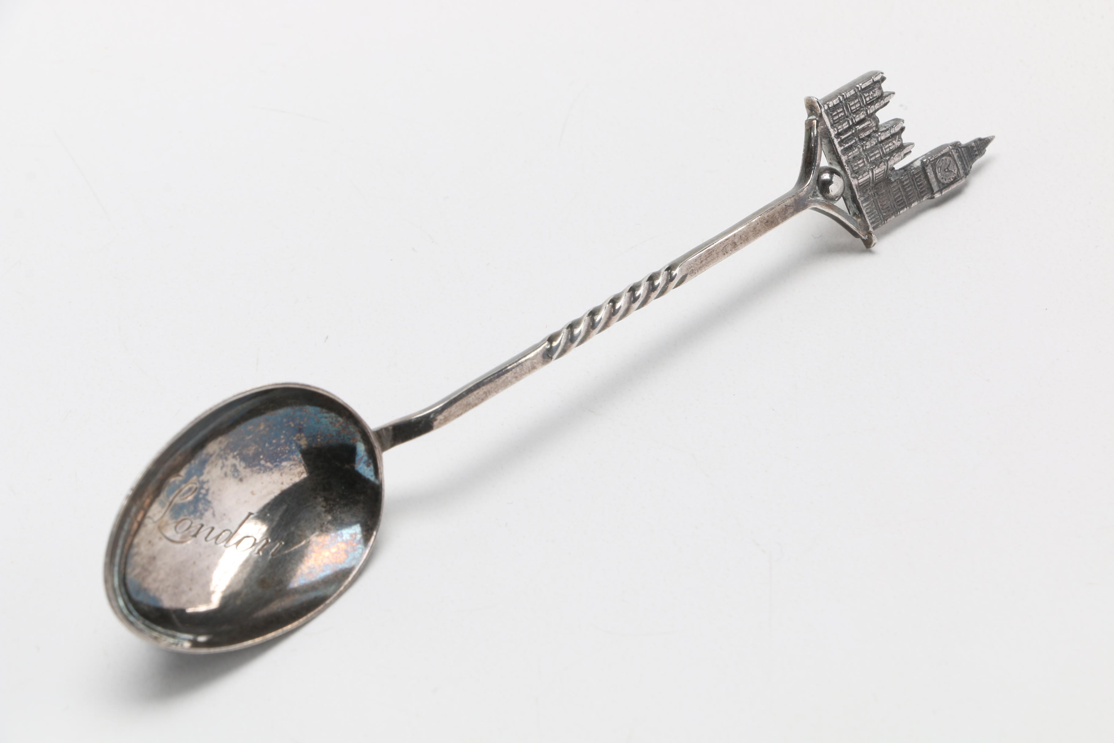 1904 Cornelius Saunders & Francis Shepherd Sterling Silver London Souvenir Spoon
