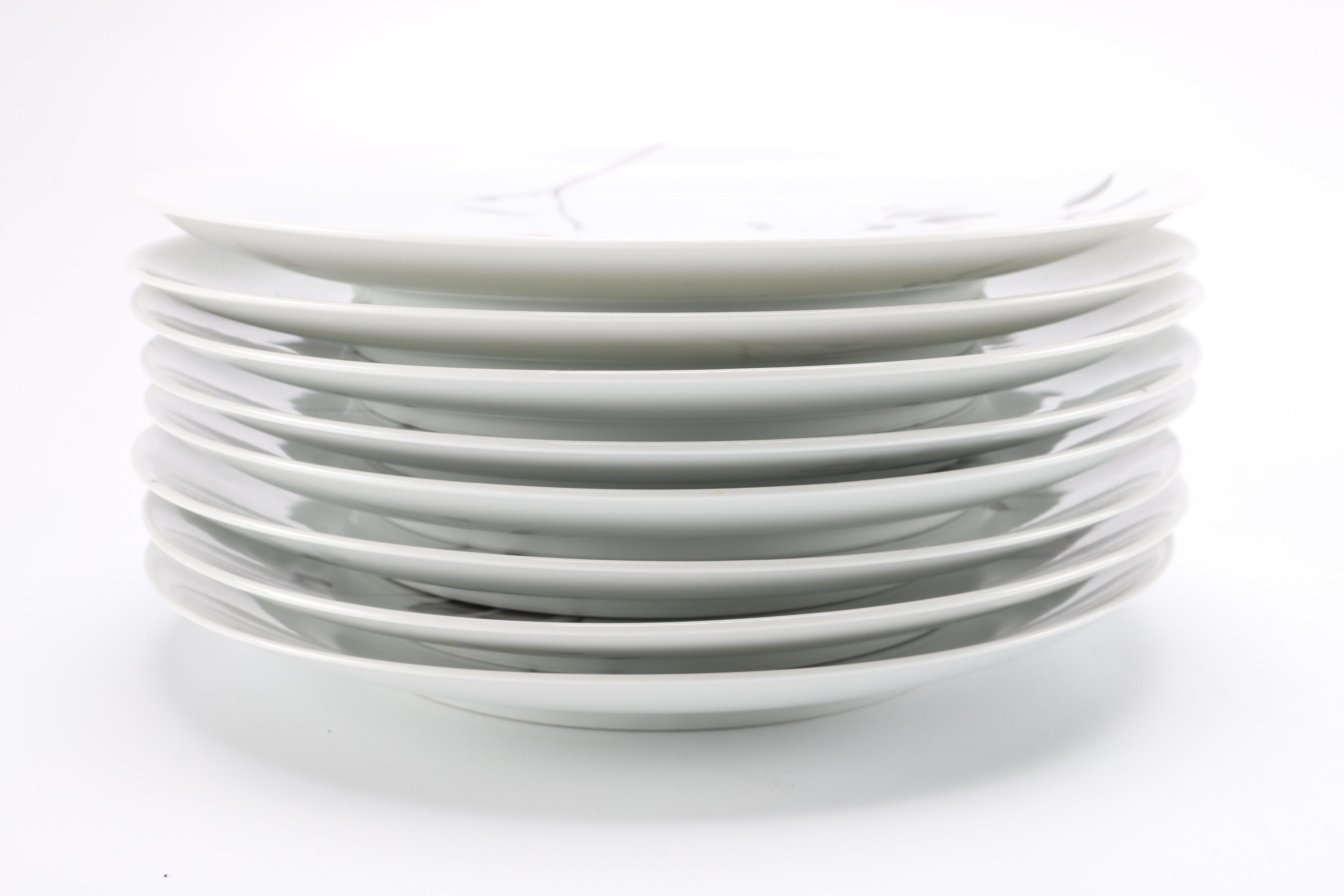 Continental China in the "Quince" Pattern