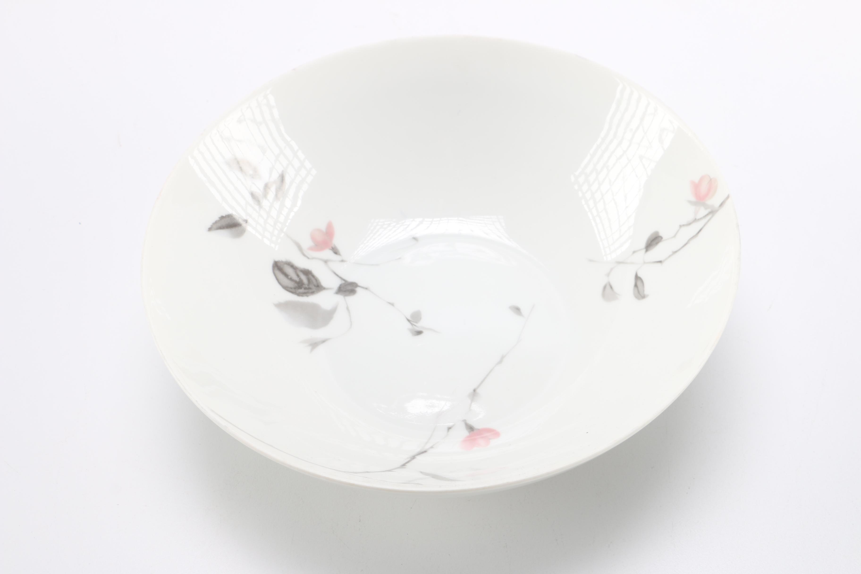 Continental China in the "Quince" Pattern