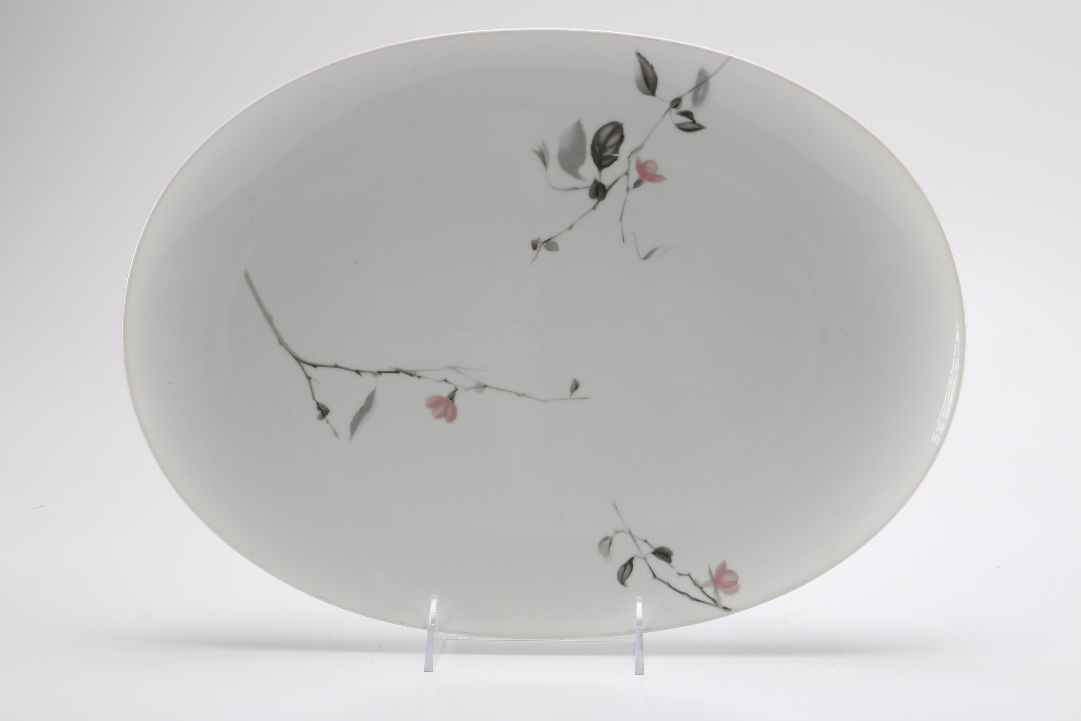 Continental China in the "Quince" Pattern