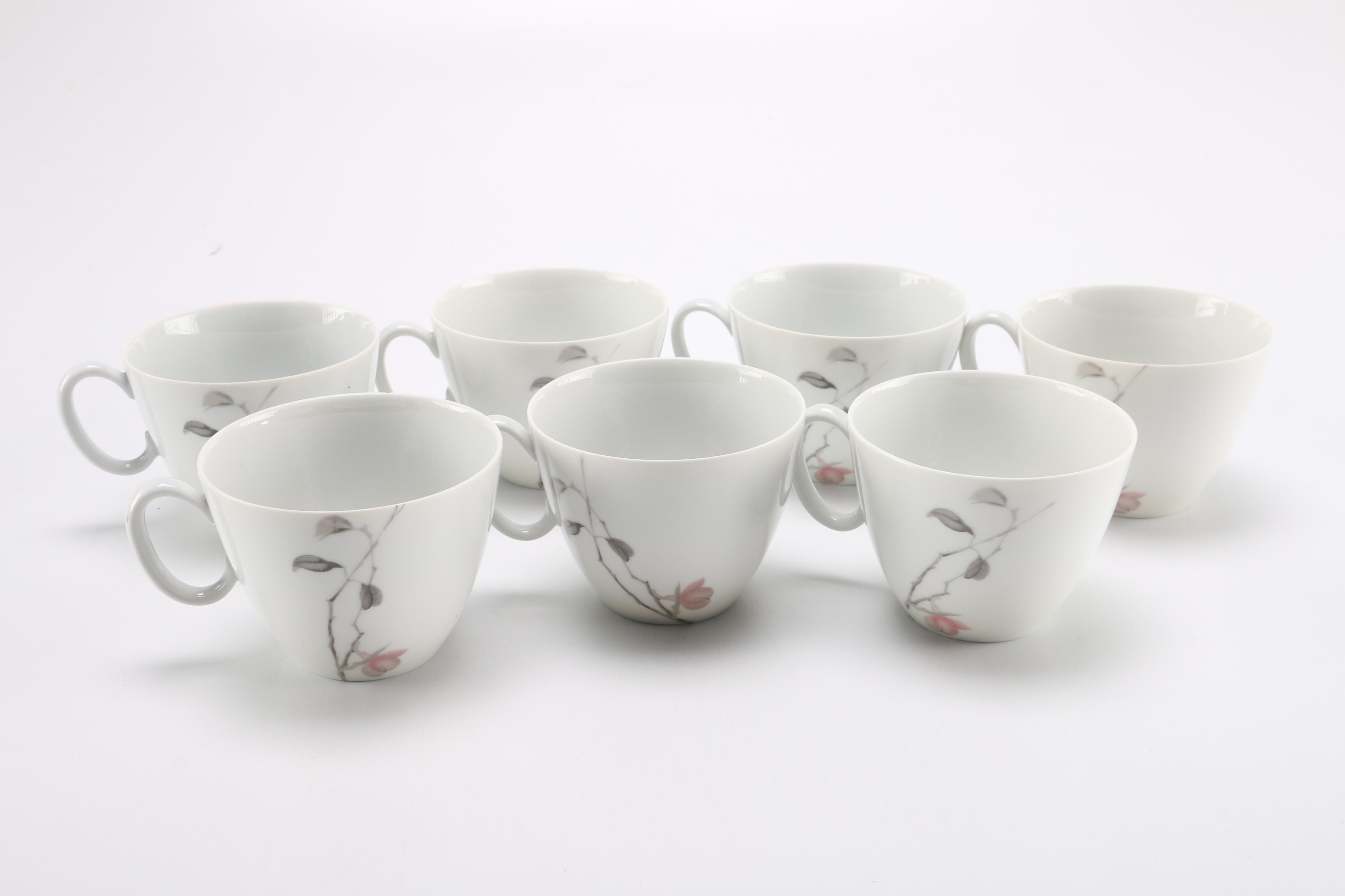 Continental China in the "Quince" Pattern