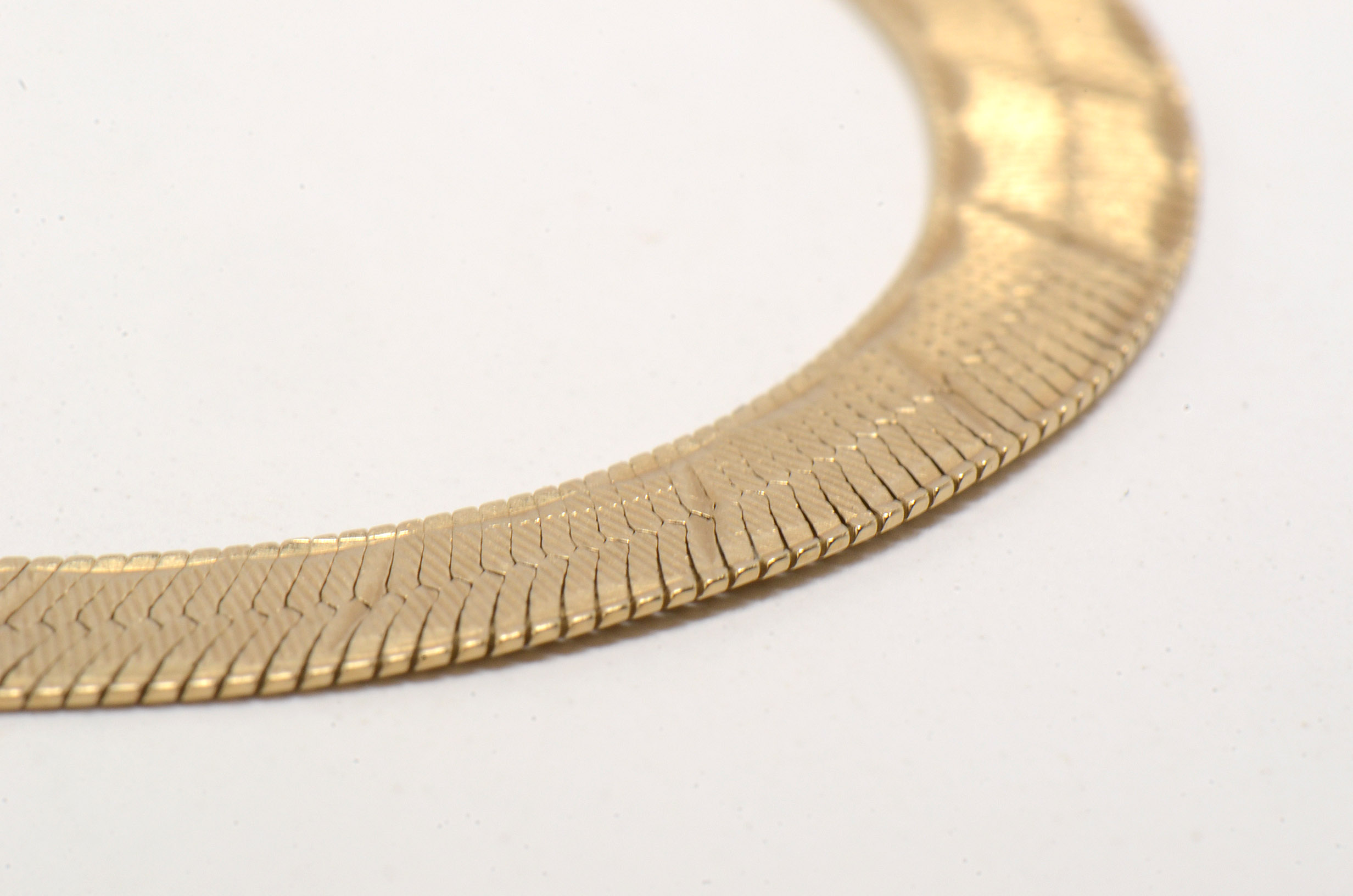 14K Yellow Gold Herringbone Chain Bracelet