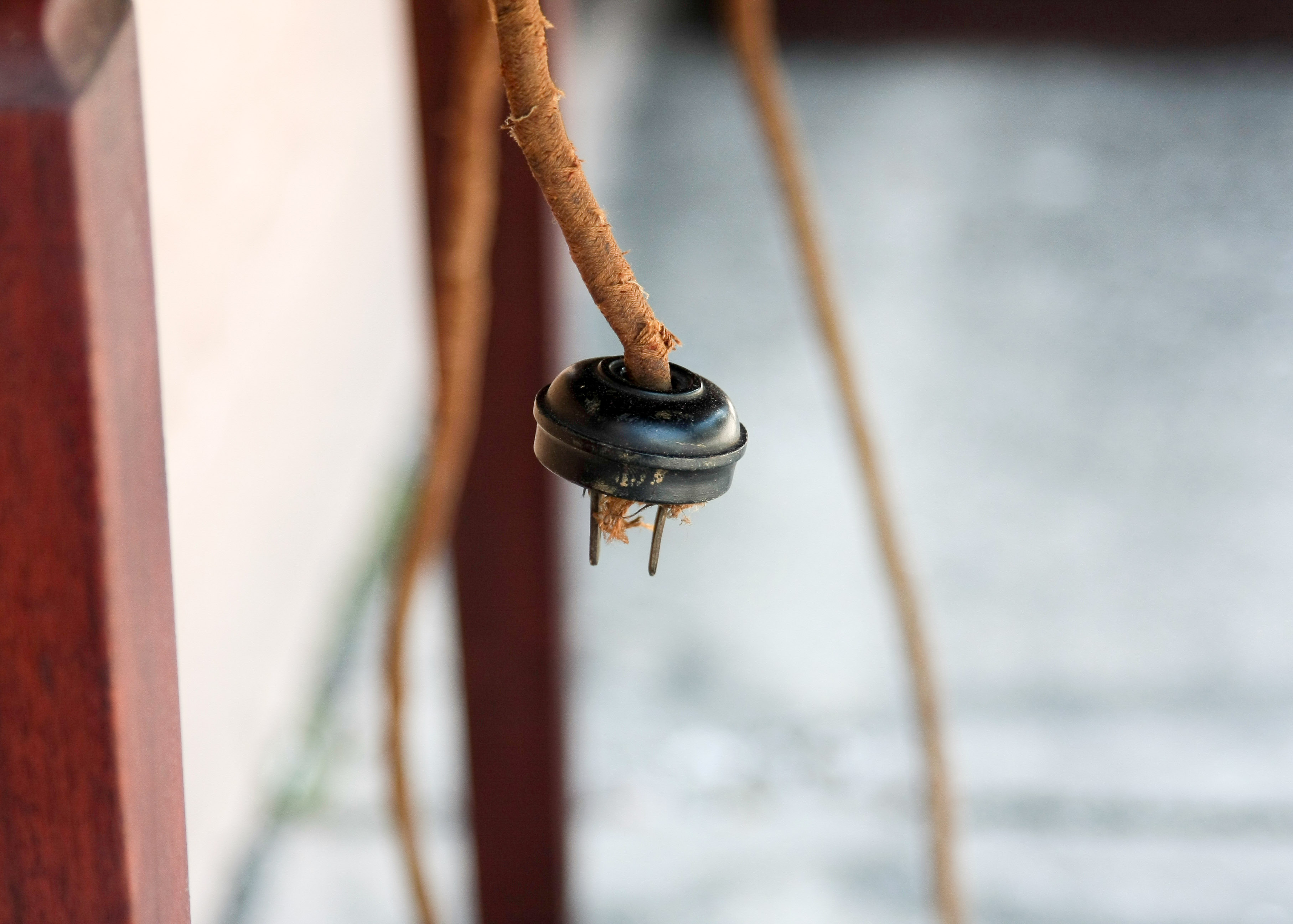 Vintage Singer Sewing Machine and Cherry Wood Sewing Table