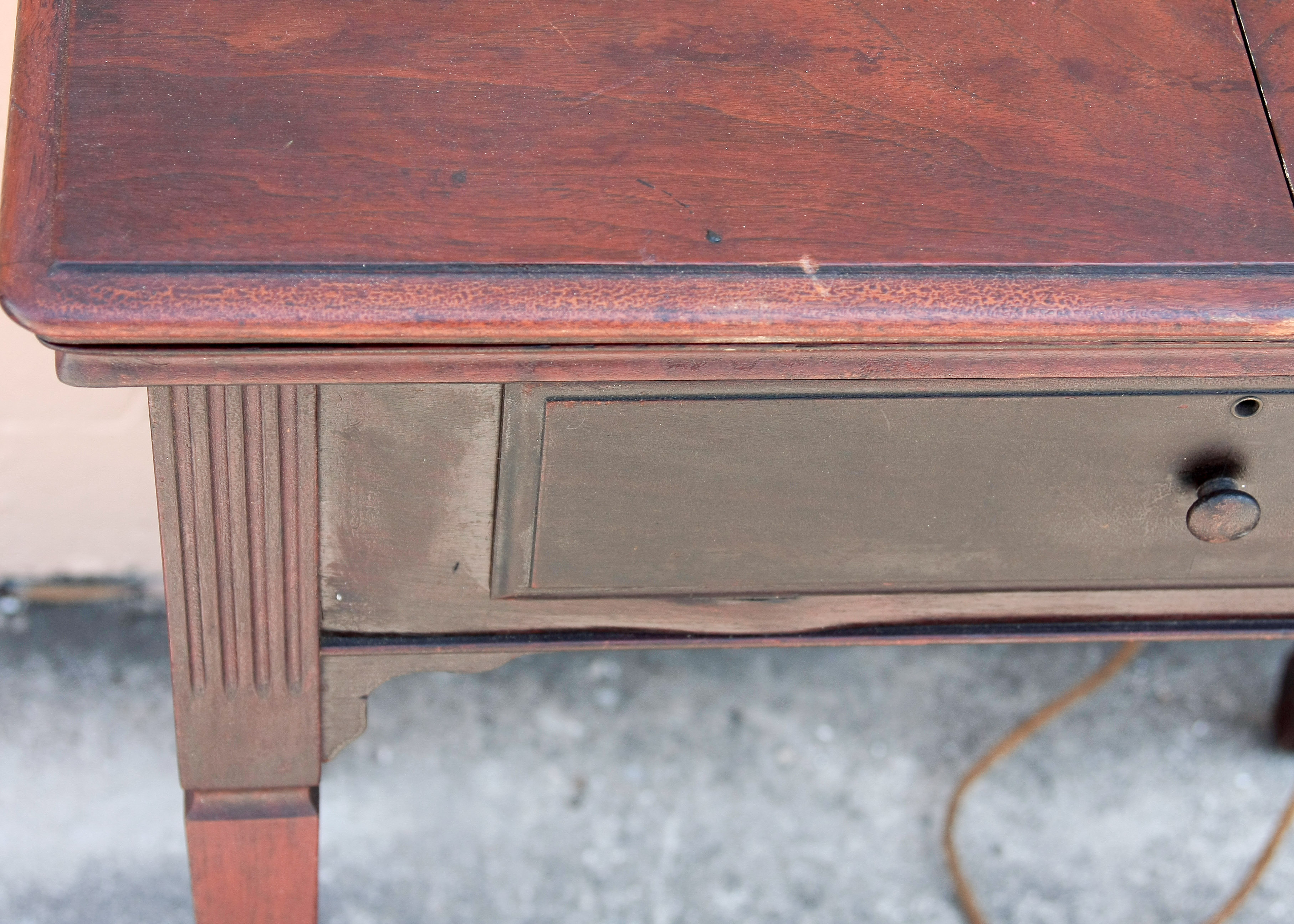 Vintage Singer Sewing Machine and Cherry Wood Sewing Table