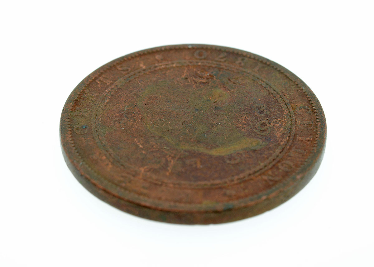 1870 Queen Victoria British Bronze Bun Head Penny