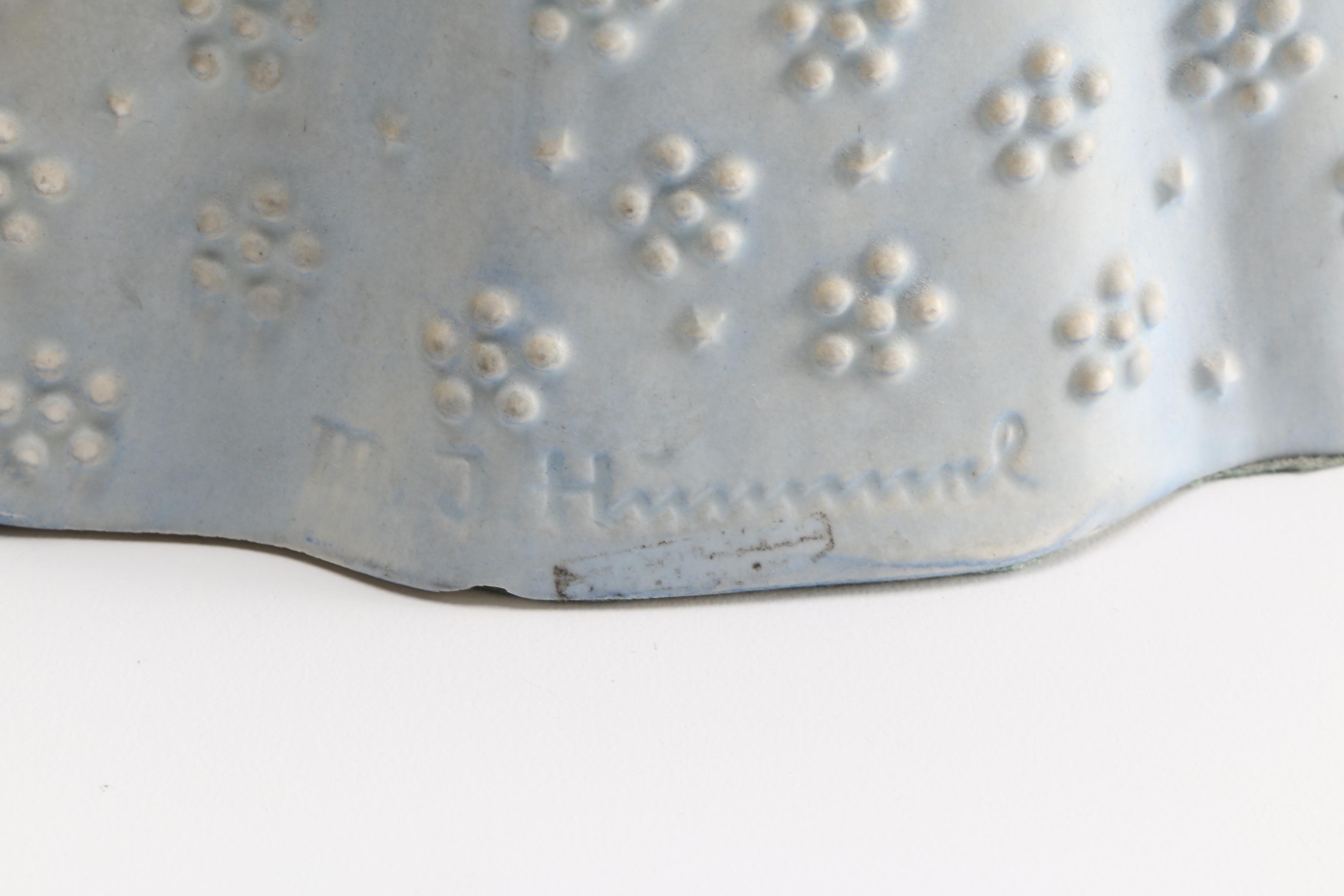 M.J. Hummel Porcelain Figurine "Flower Madonna"