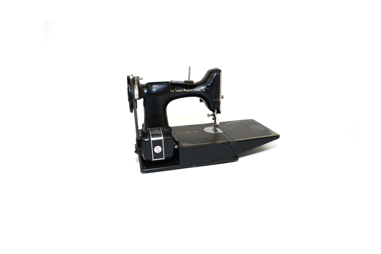 Singer Featherweight Sewing Machine