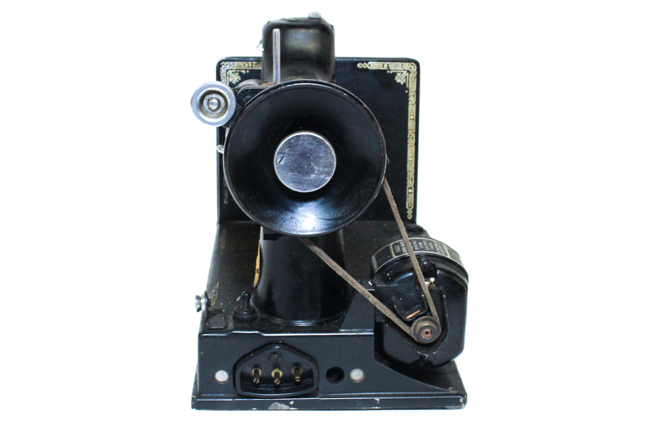 Singer Featherweight Sewing Machine
