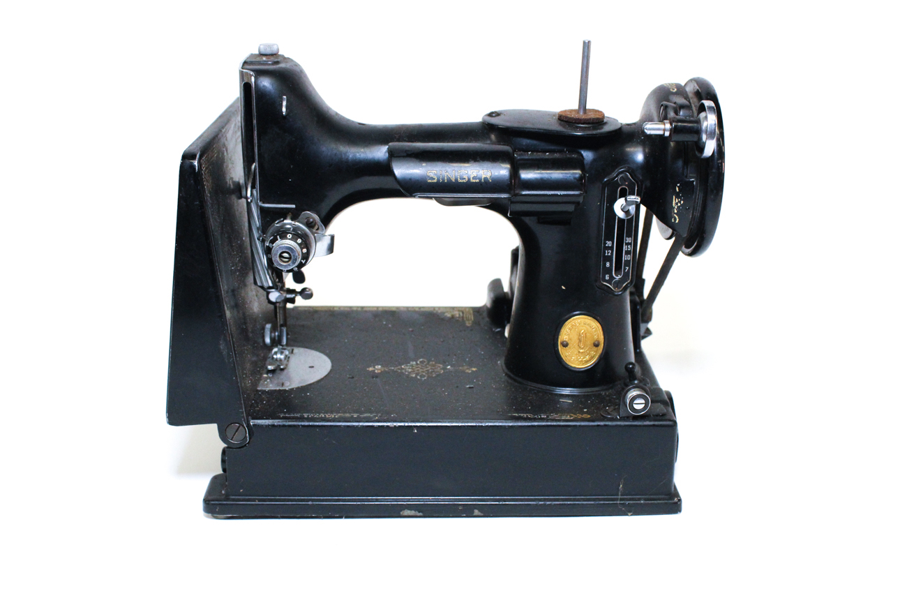Singer Featherweight Sewing Machine