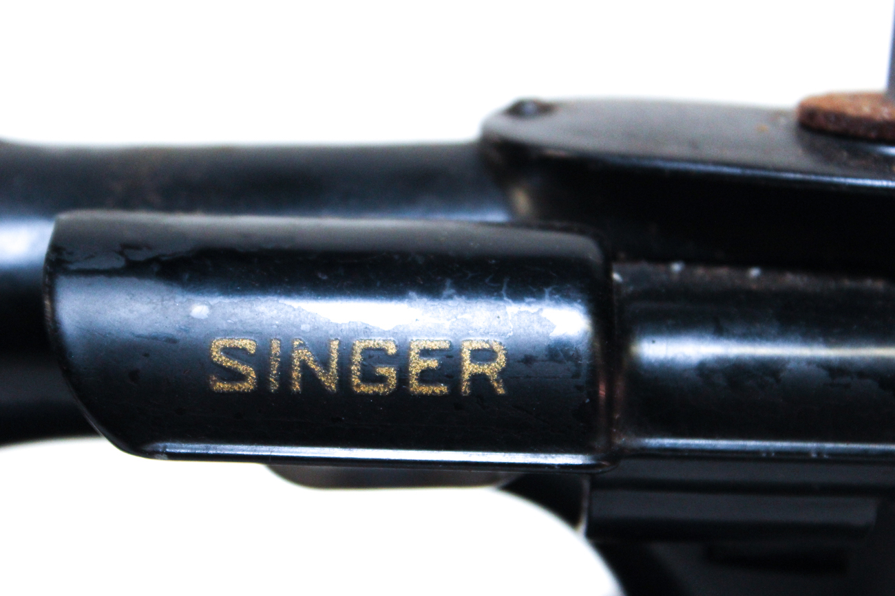 Singer Featherweight Sewing Machine